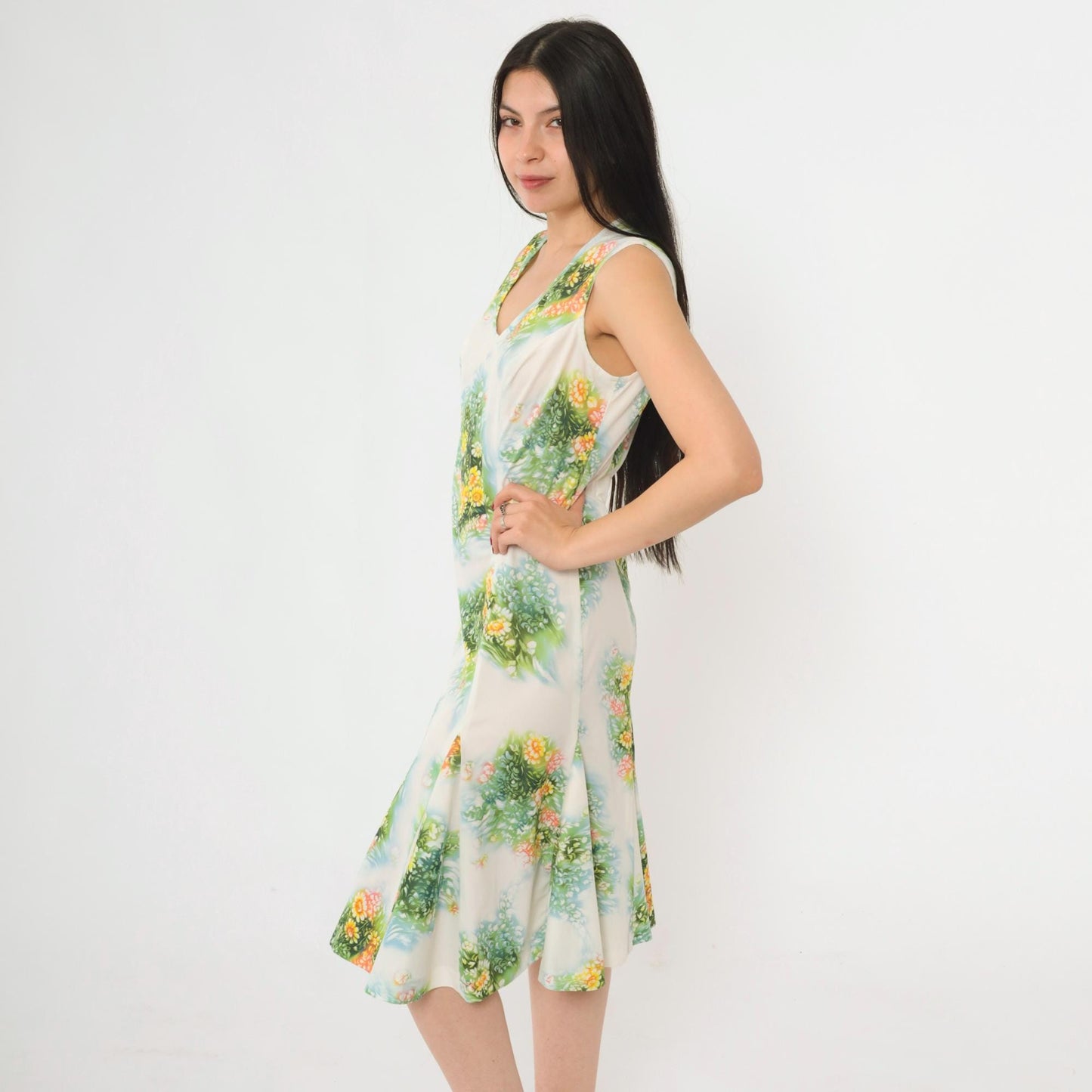 70s White Floral Print Sleeveless Dress Green Yellow Midi A-Line Medium 8