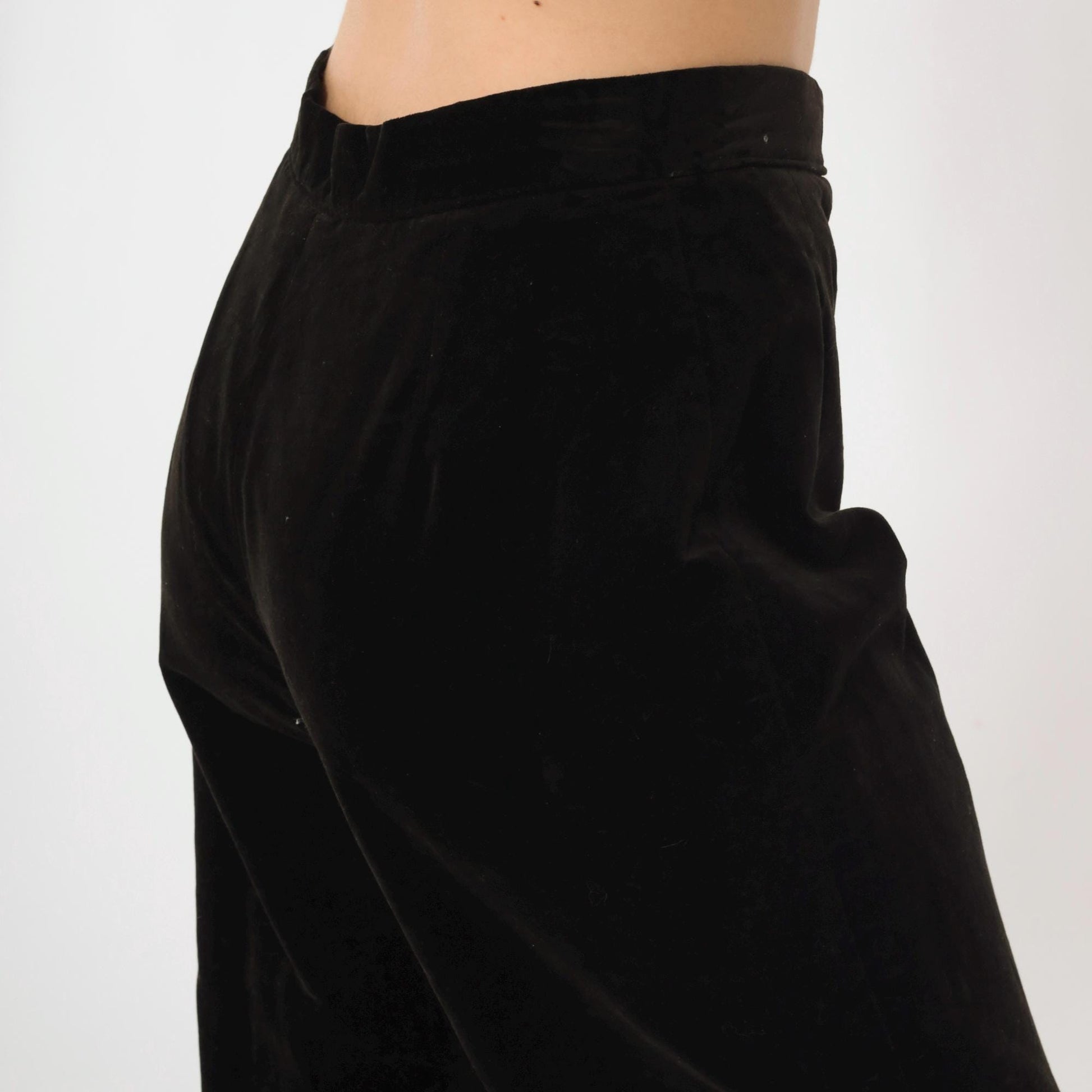 80s Evan Picone Black Velvet High-Waist Wide-Leg Trousers Small