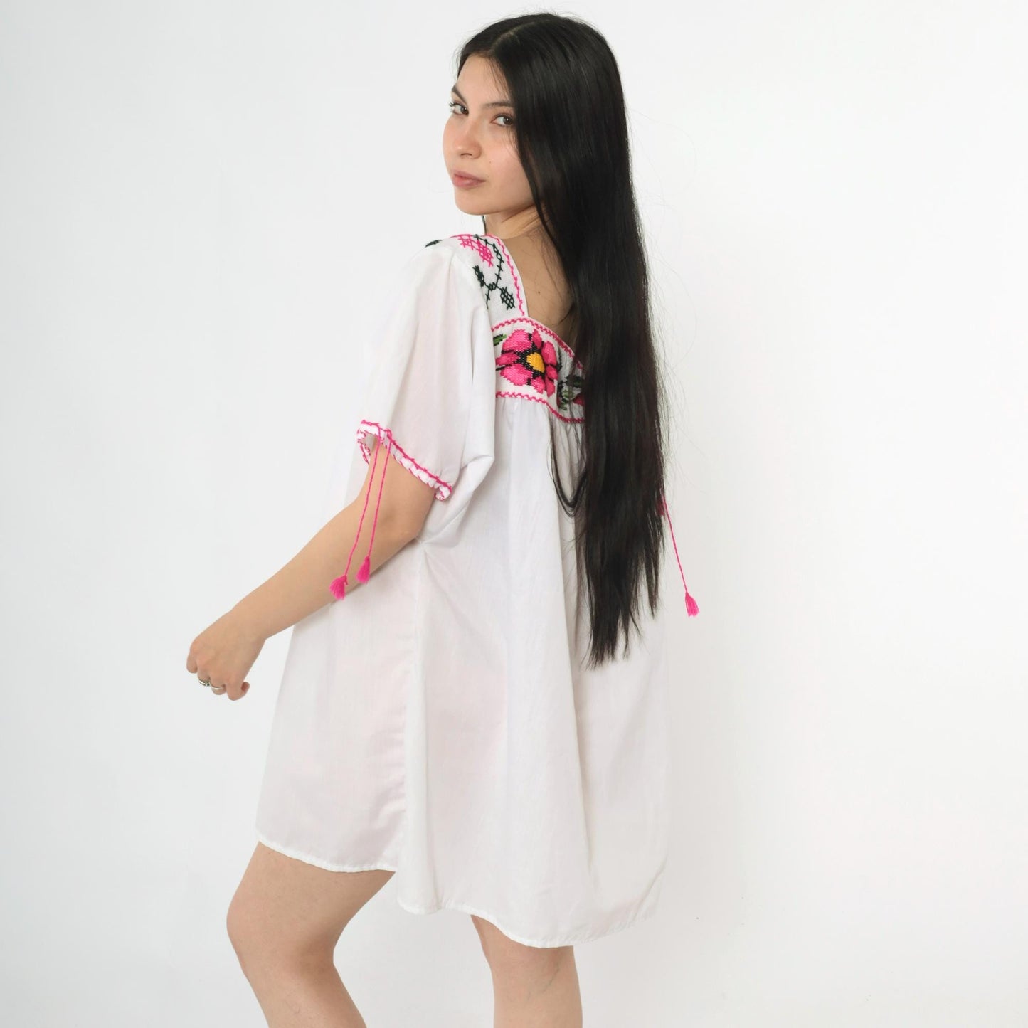 90s Mexican White Floral Embroidered Mini Dress Short Sleeve Large L