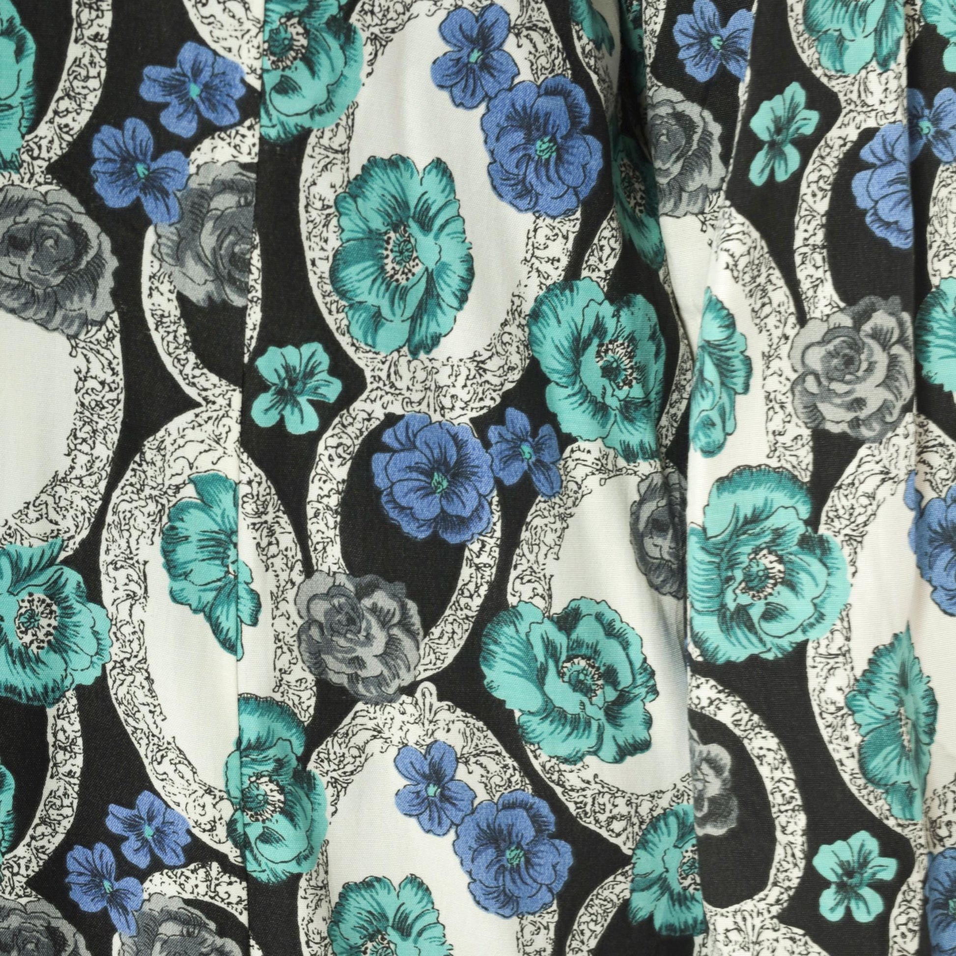90s Young Edwardian Floral Blazer Deep V Neck Single Button Black White Blue Large