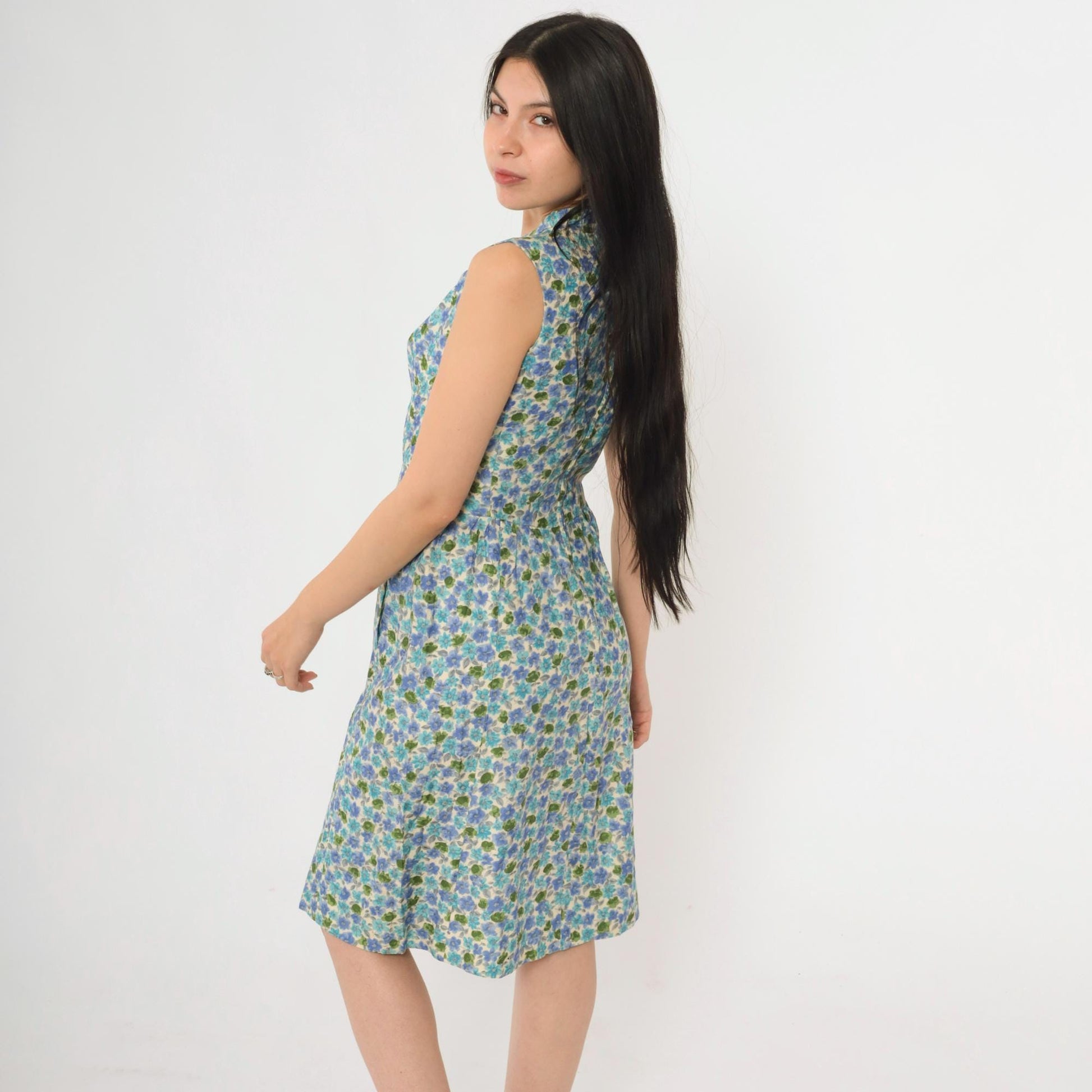 1960s Blue Green Floral Silk Sheath Dress Sleeveless Knee Length Extra Small