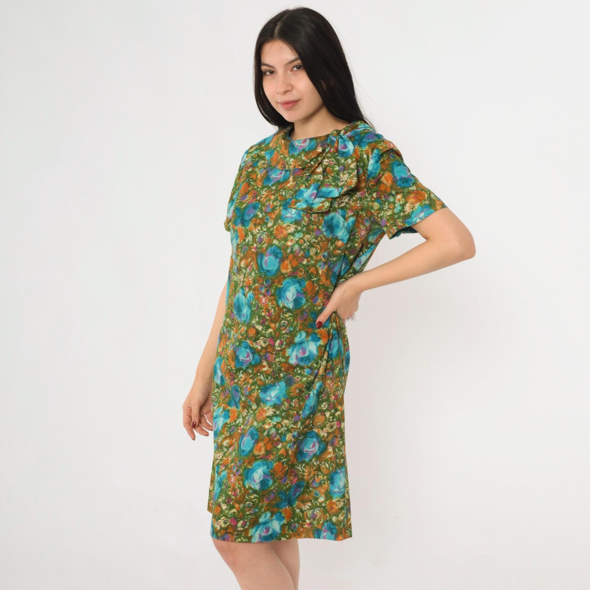 1960s Green Floral Shift Dress Bow Collar Knee-Length Medium M