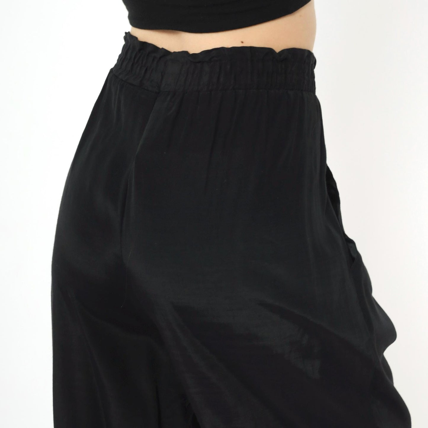 80s Black Pleated High-Waist Tapered Trousers Rayon Medium 10