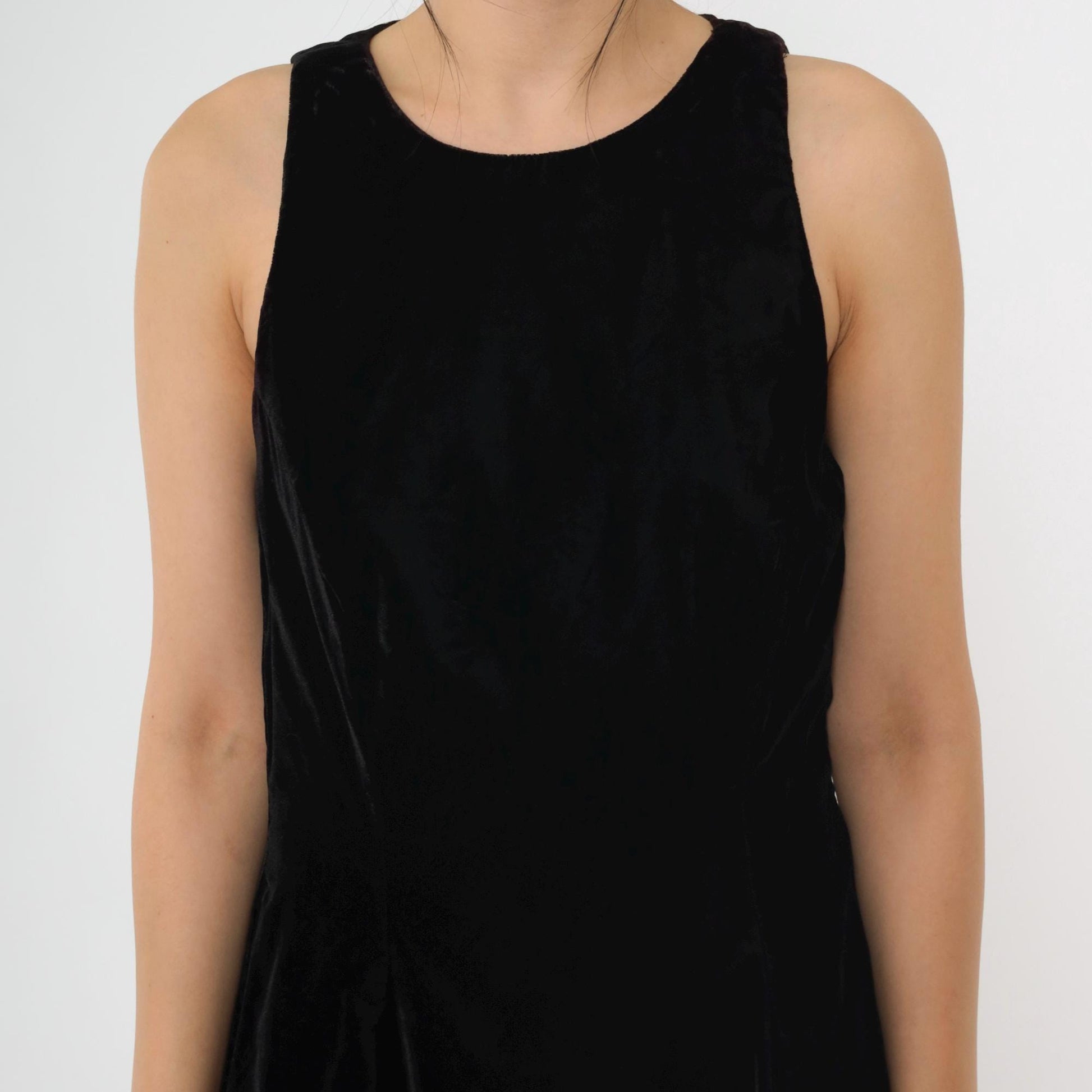 90s Black Velvet Mini Dress Lace Trim Jewel Neck A-Line Sleeveless Small