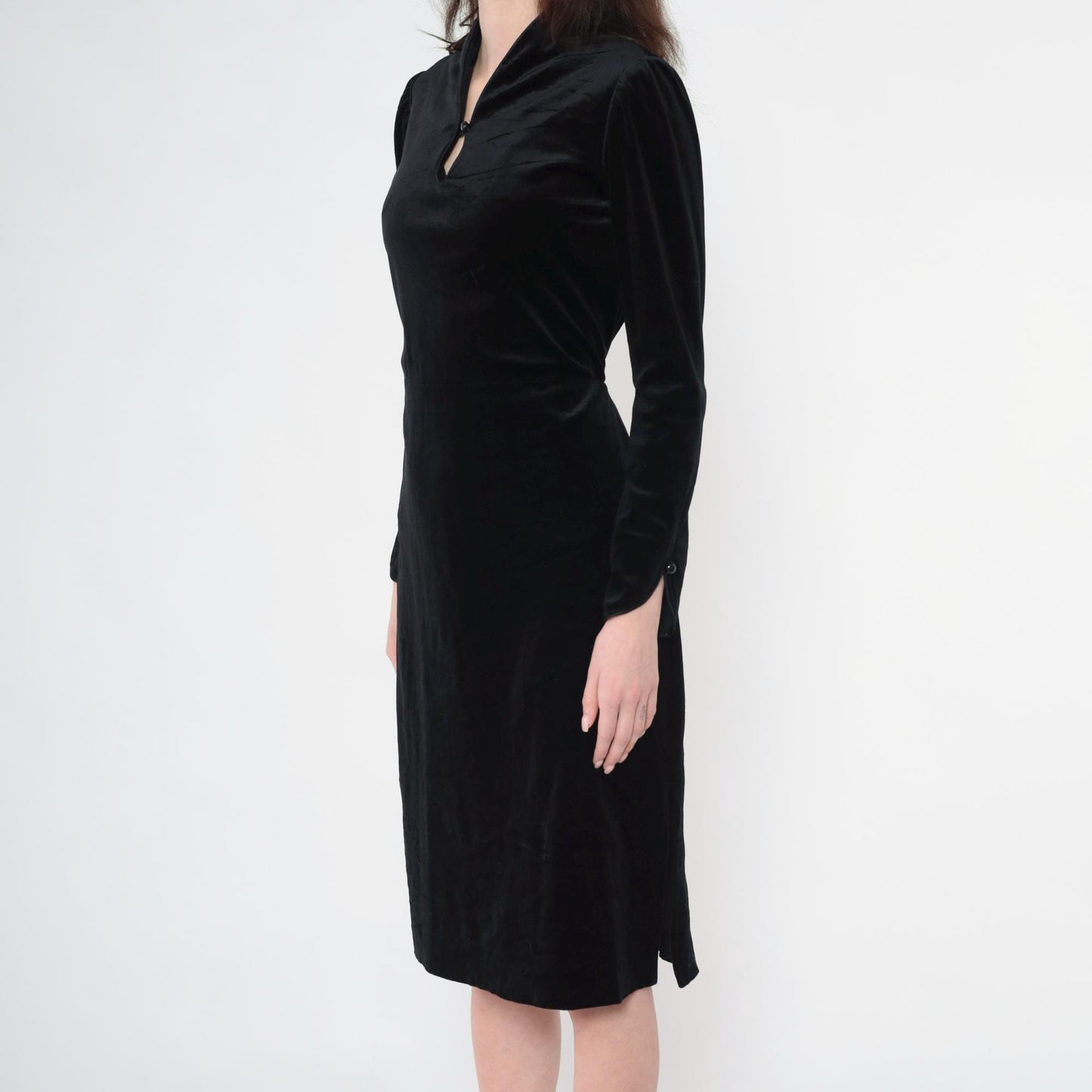 80s Black Velour Midi Dress Keyhole Neckline Long Sleeve Fitted Small