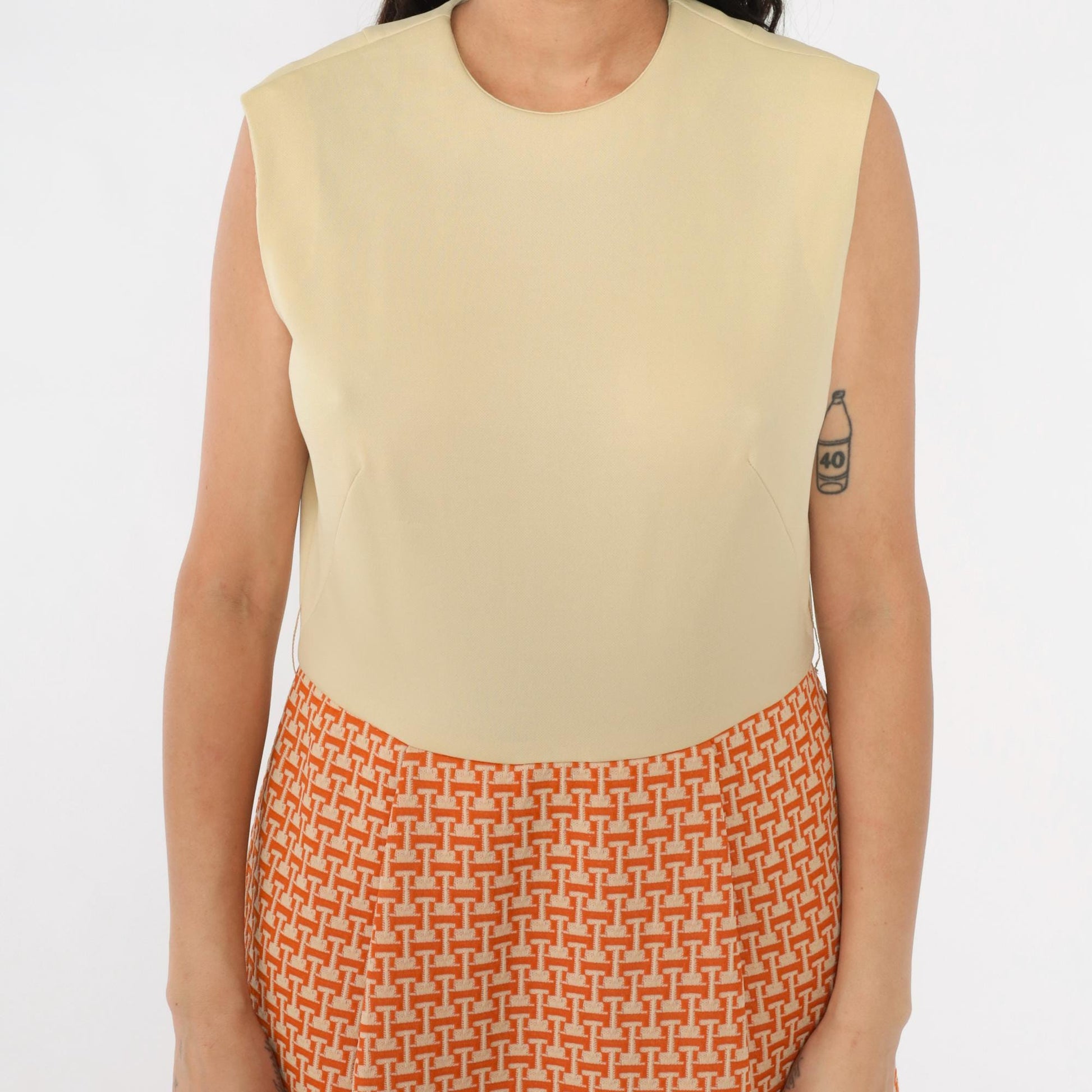 1960s Mod Geometric A-Line Dress Cream Orange Sleeveless High Waist Medium Large