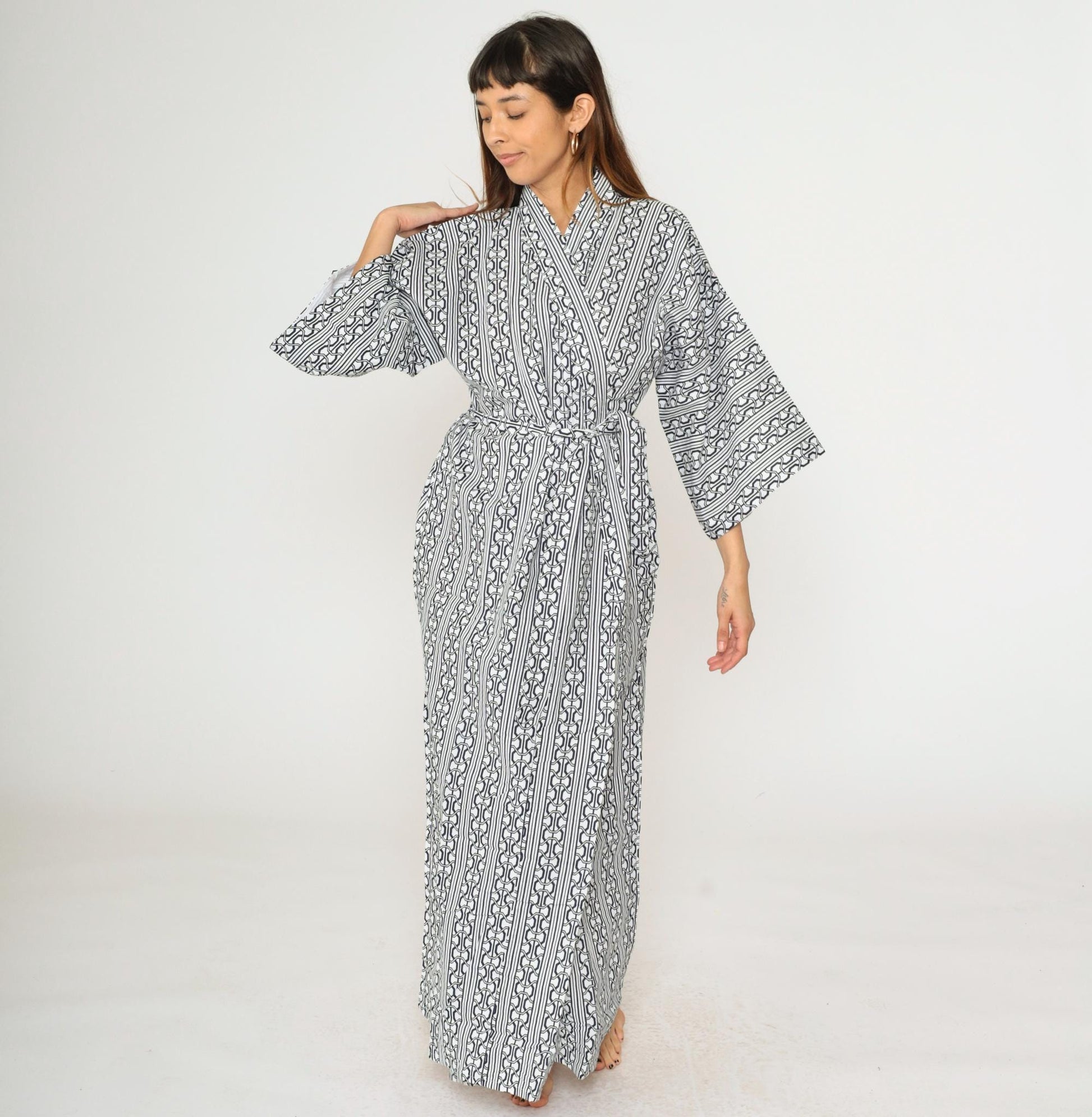 70s Kimono Maxi Robe White Blue Geometric Striped Print Open Front Medium Large