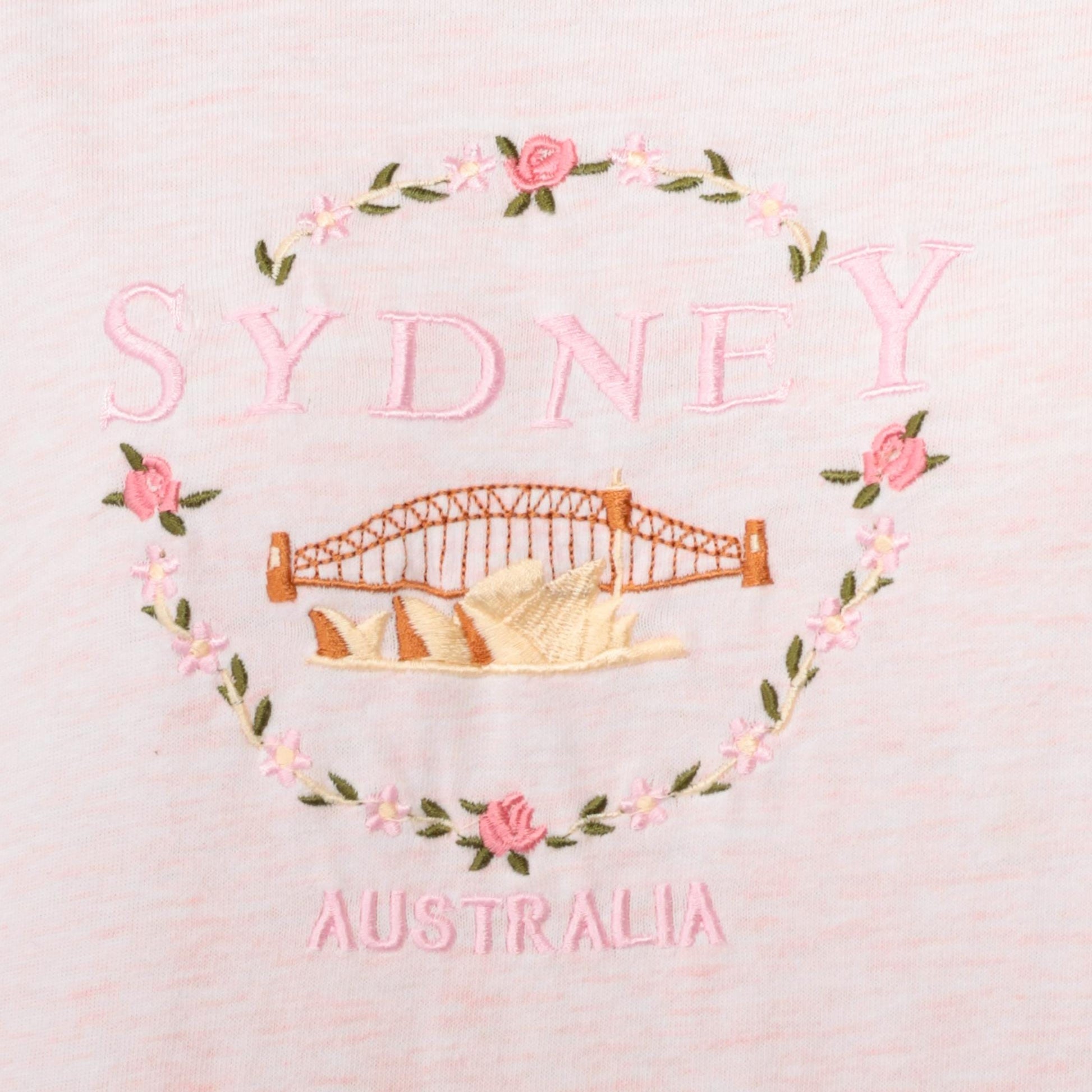 90s Sydney Australia Pink Embroidered Graphic T-Shirt Cotton Crewneck Medium