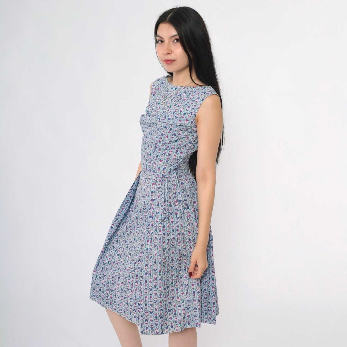1950s Blue Cotton Novelty Print Dress Mannequin Heads Boatneck Sleeveless Extra Small