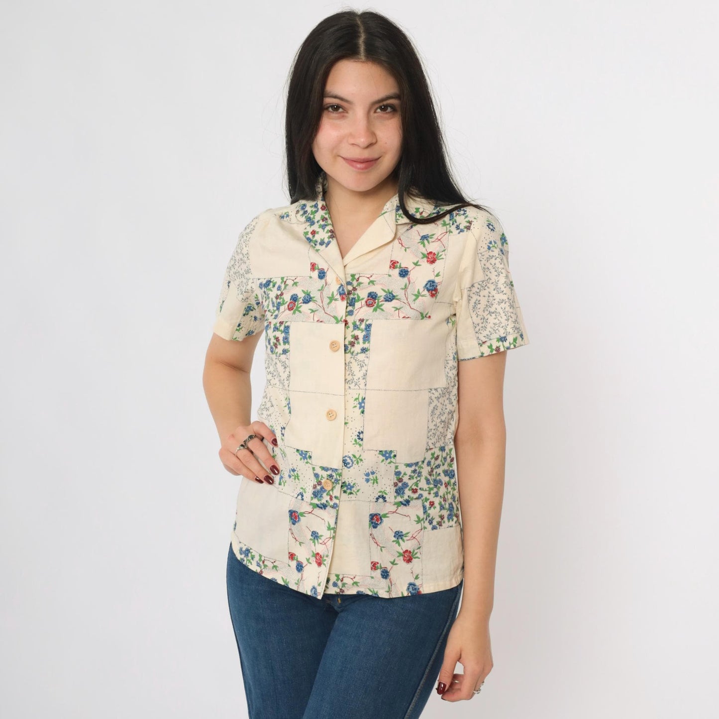 70s Patchwork Floral Cream Button Up Blouse Short Sleeve Collared Extra Small