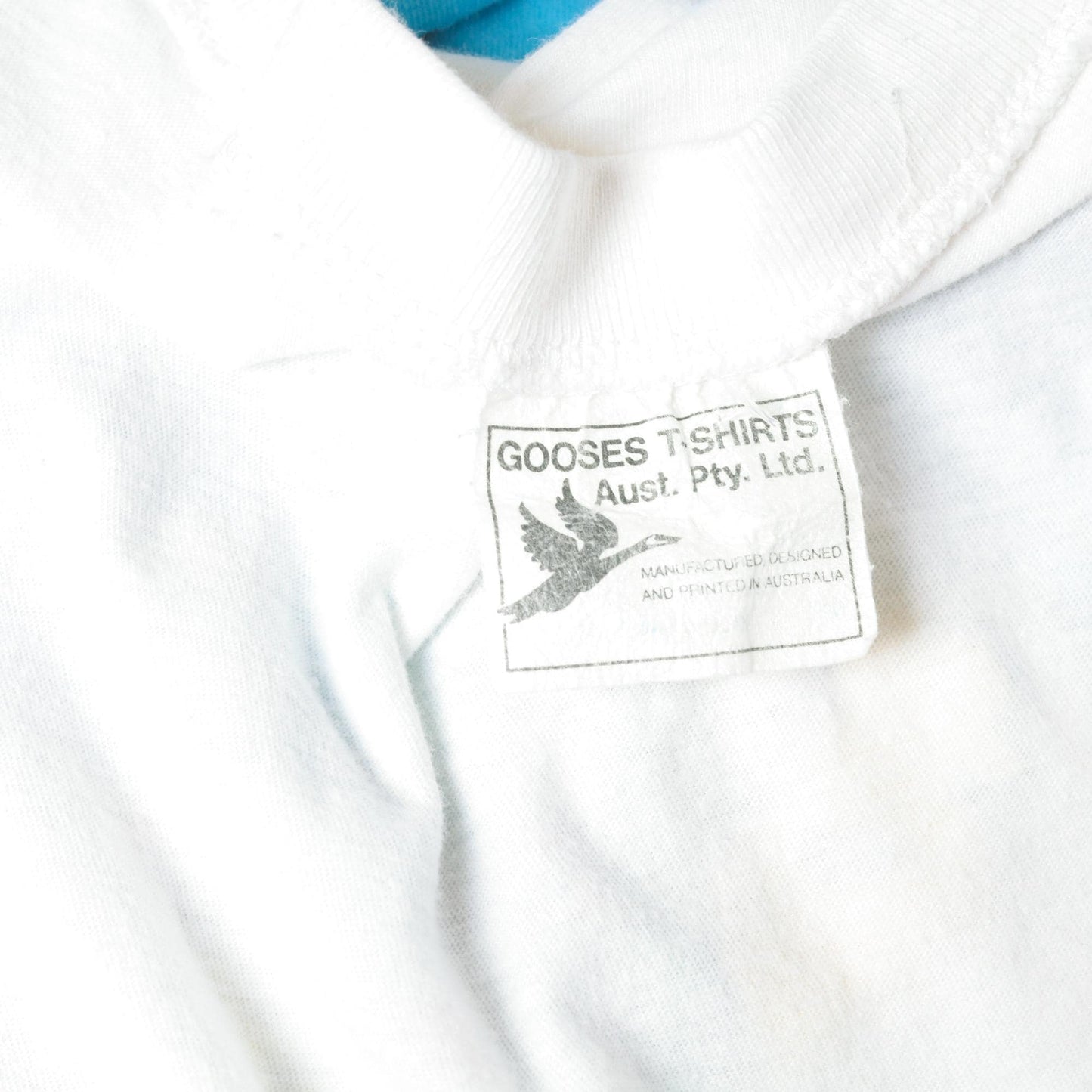 90s Sydney Opera House White Graphic T-Shirt Cotton Crewneck Small