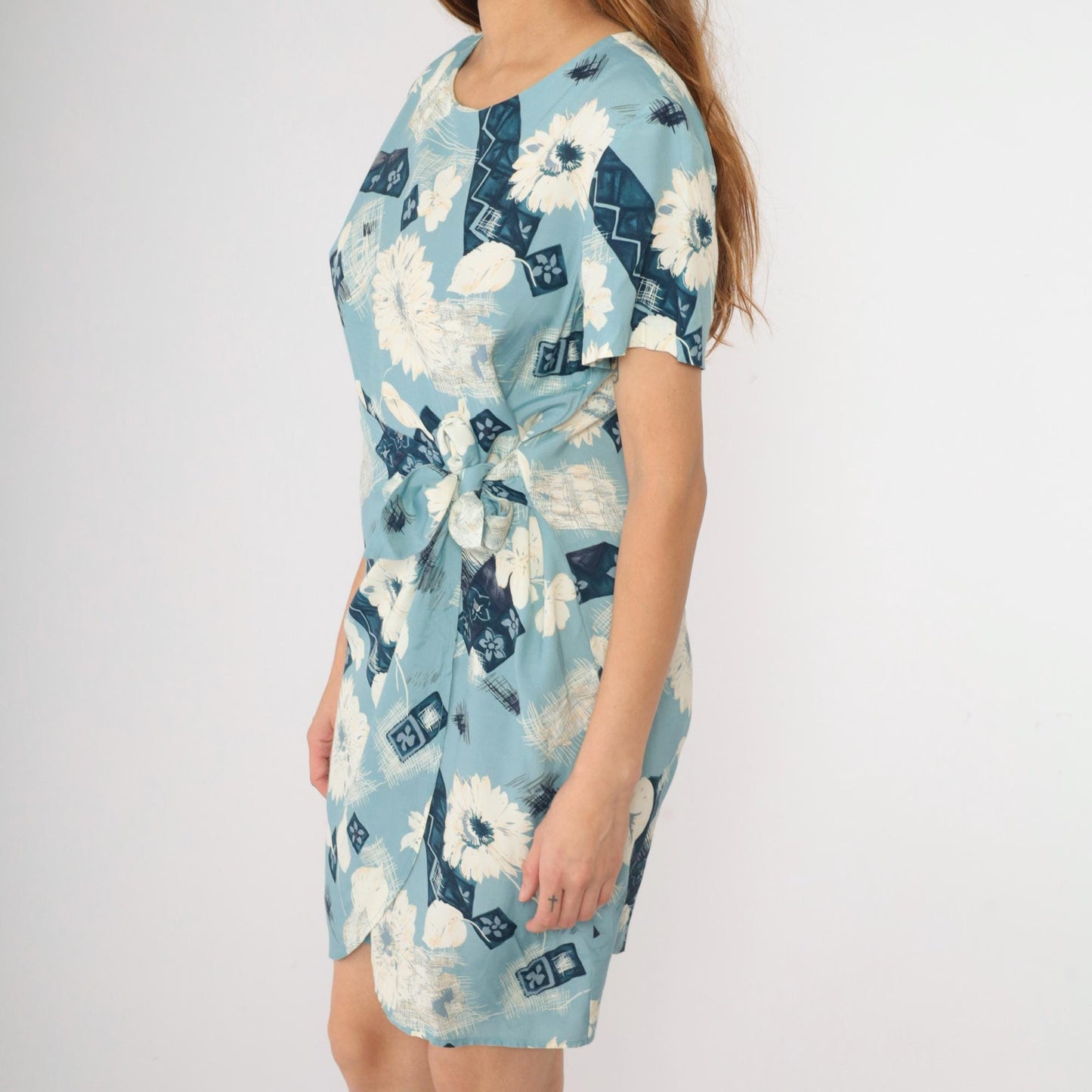 90s Karin Stevens Floral Mini Dress Blue Wrap Tie Rayon Short Sleeve Medium