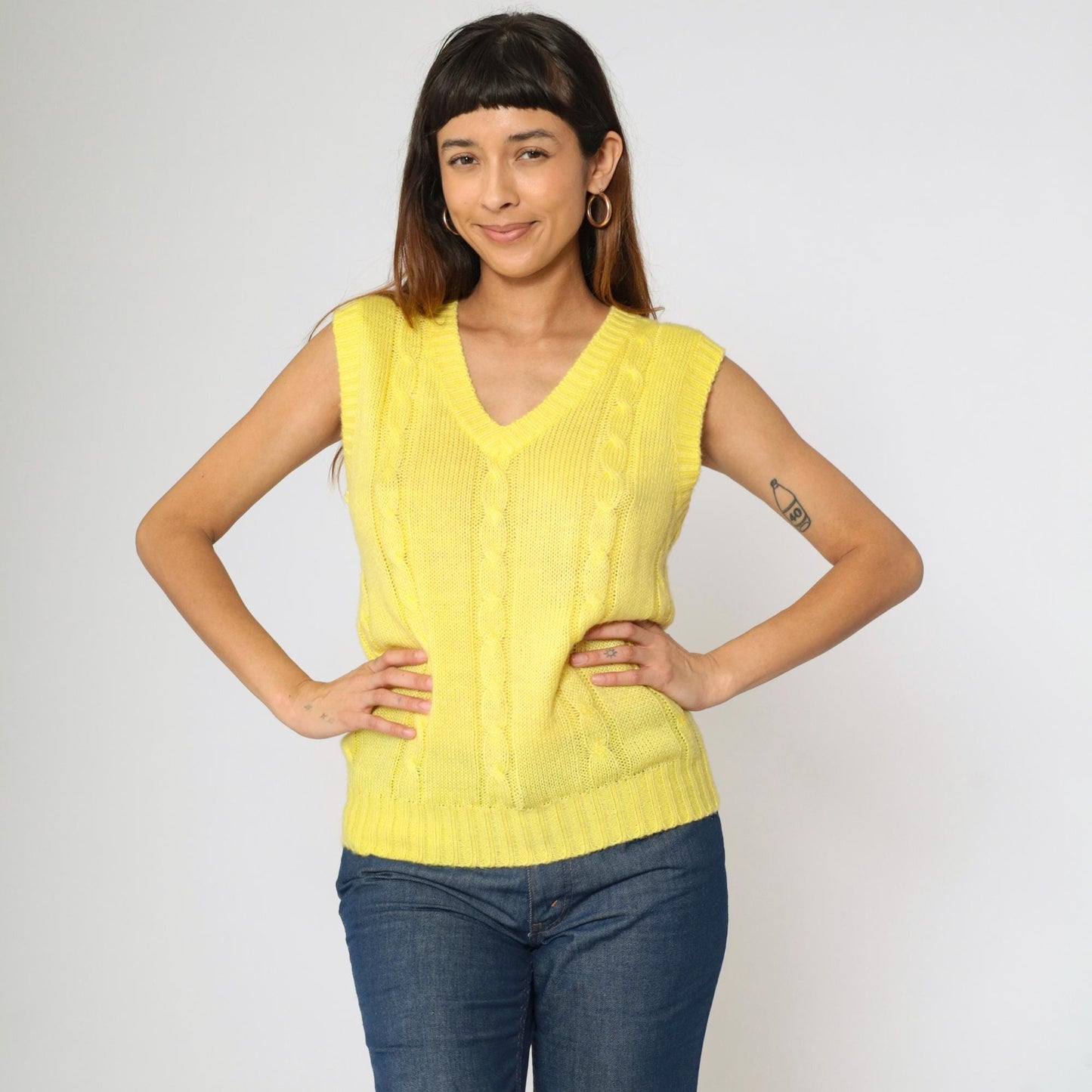 80s Yellow Cable Knit Sweater Vest V Neck Sleeveless Pullover Extra Small