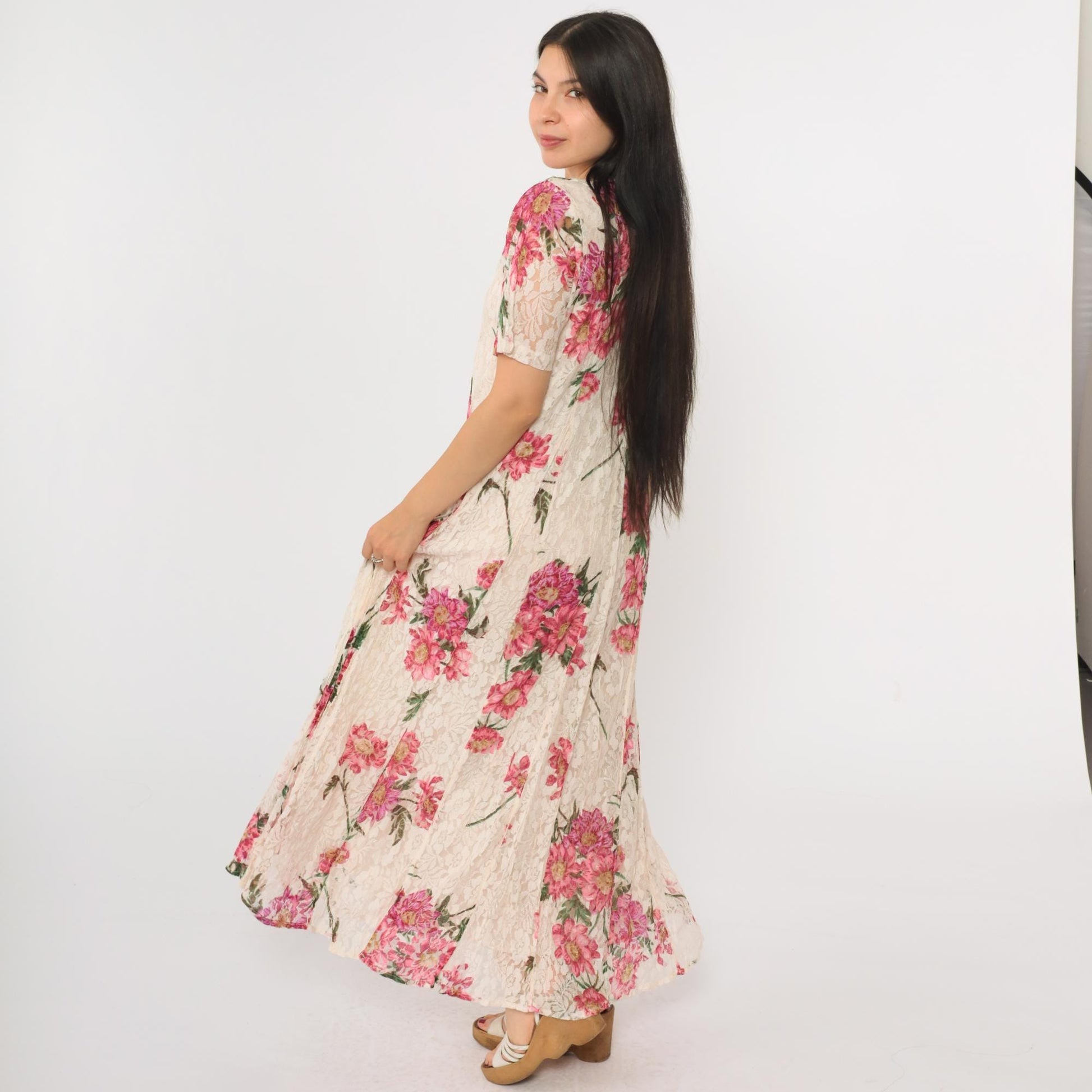 90s Nostalgia Ivory Lace Maxi Dress Pink Floral V-Neck Short Sleeve Small S
