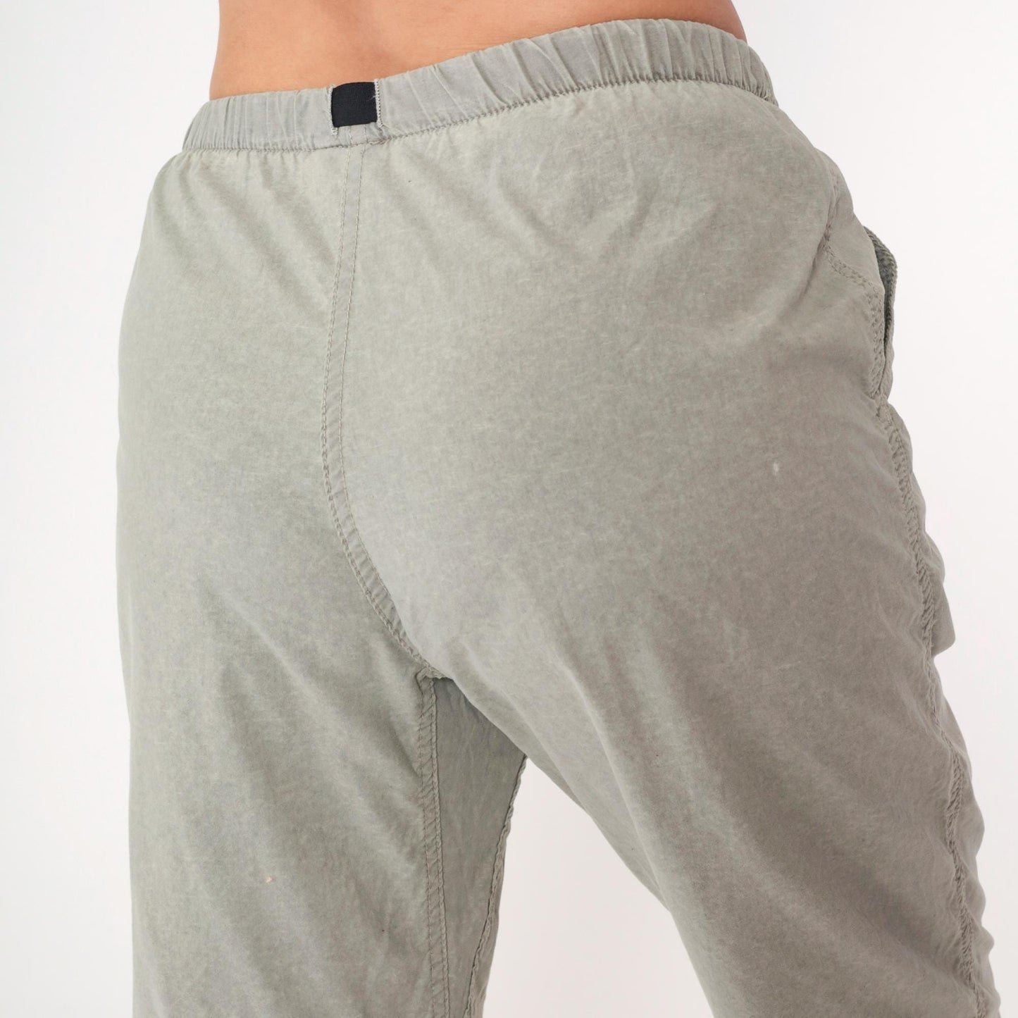 90s Gramicci Stone Grey Nylon Pants Adjustable Waist Small