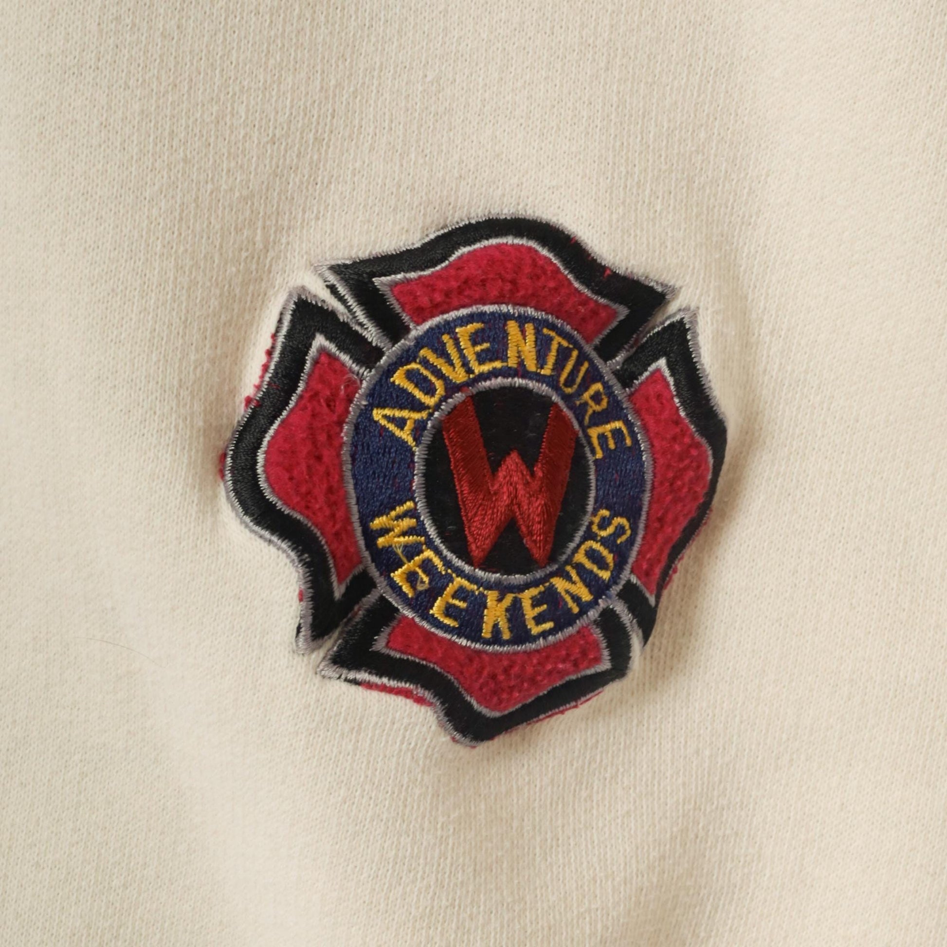 90s Cream Adventure Weekends Patch Crewneck Sweatshirt Small