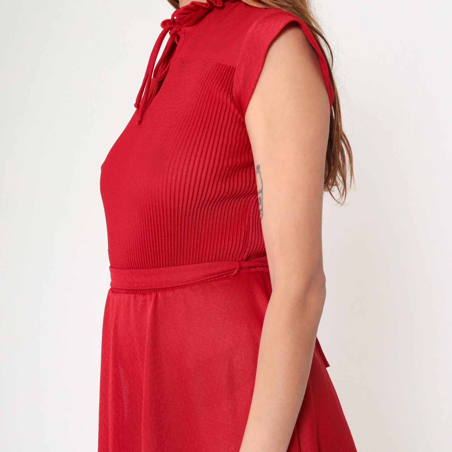 70s Red Keyhole Midi Dress Cap Sleeve High Waisted Pleated Extra Small