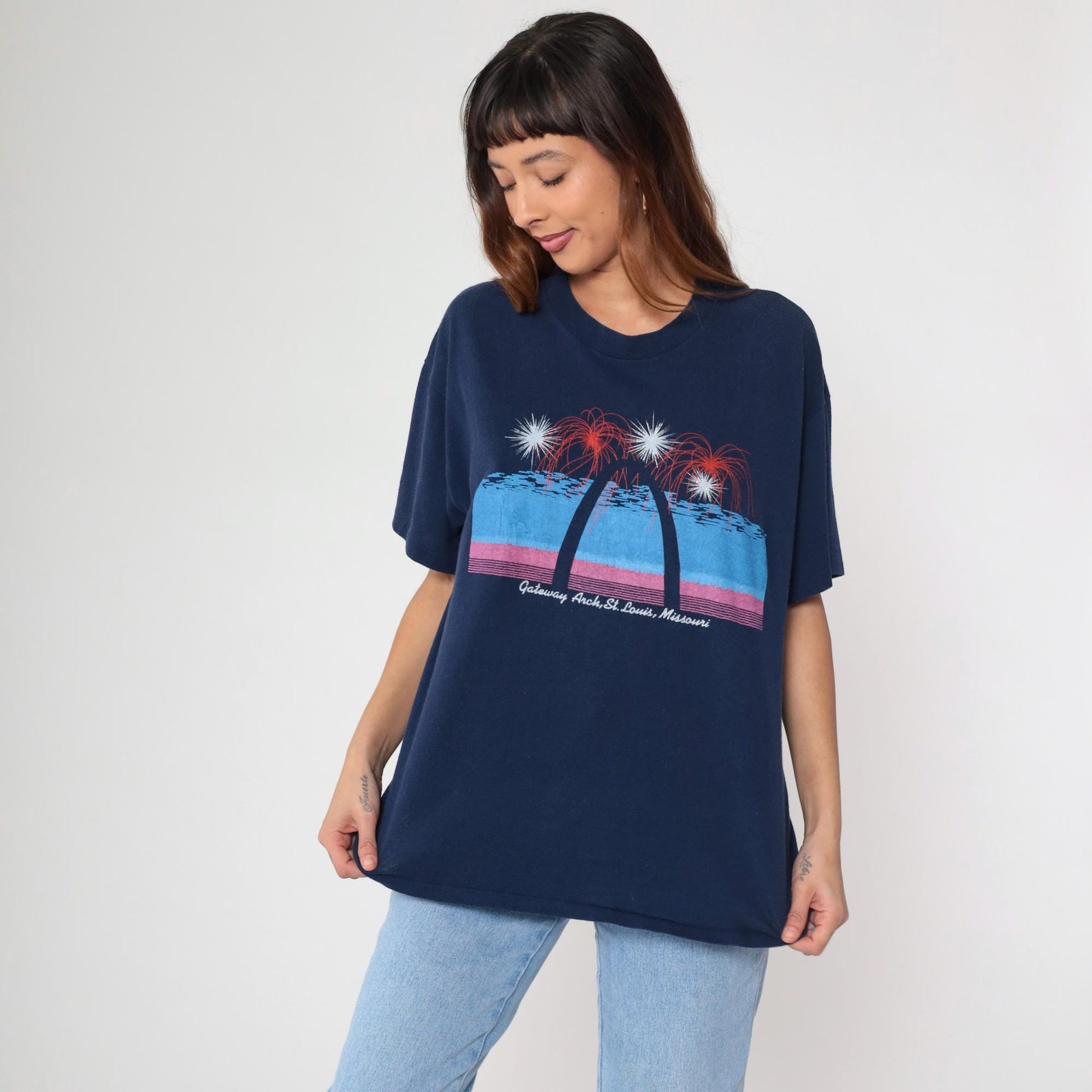 80s Gateway Arch St. Louis Missouri Graphic T-Shirt Navy Single Stitch Large