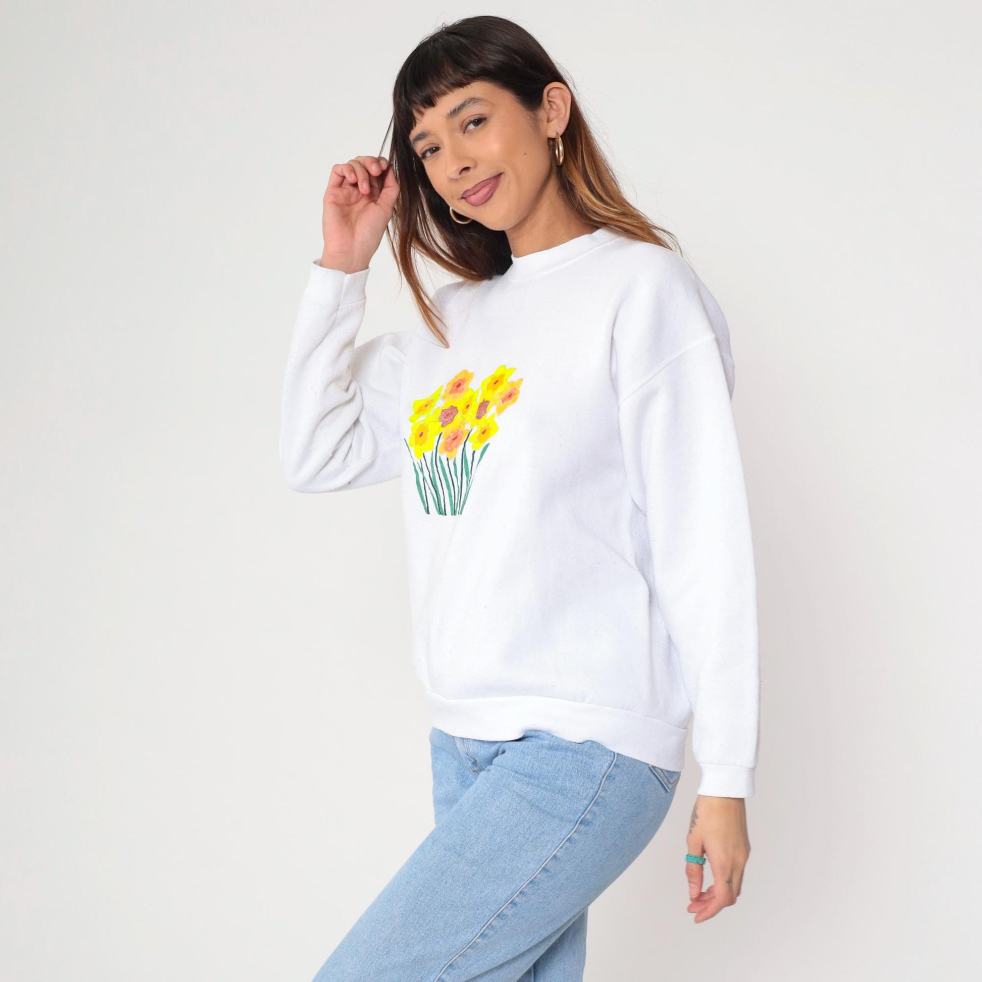 90s Tultex Floral Hand Painted Sweatshirt White Crewneck Medium M