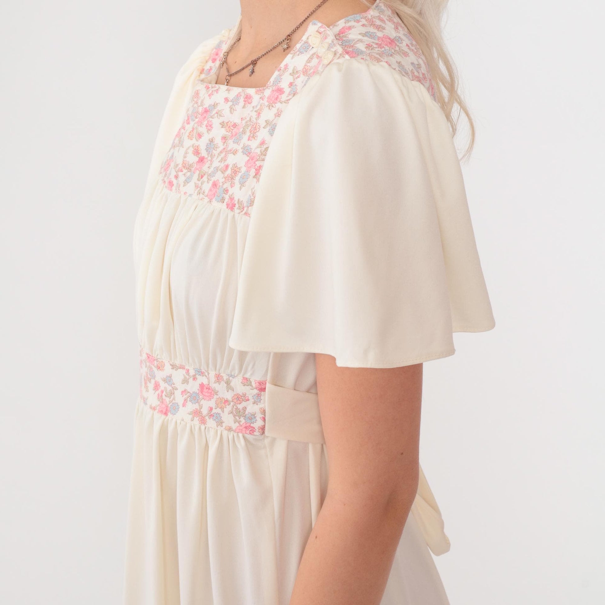 70s White Floral Peasant Mini Dress Flutter Sleeve High Waist Small S