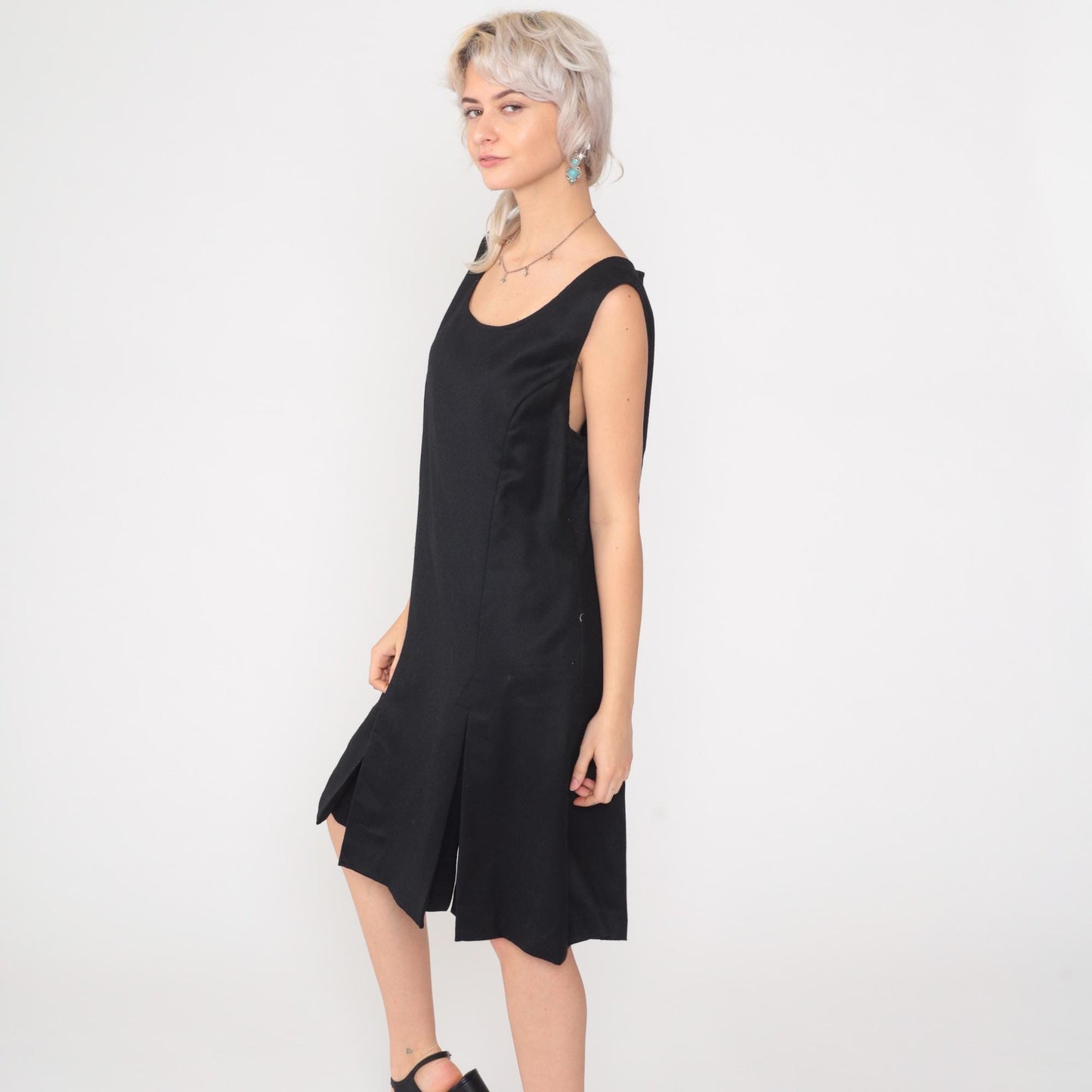 90s Rafaella Black Wool Shift Dress Pleated Scoop Neck Sleeveless Mini Large
