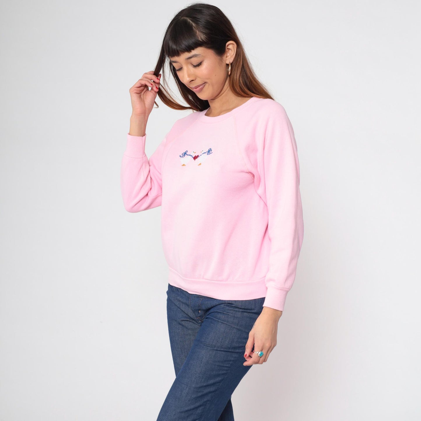80s Pink Duck Embroidered Raglan Sweatshirt Heart Animal Crewneck Small