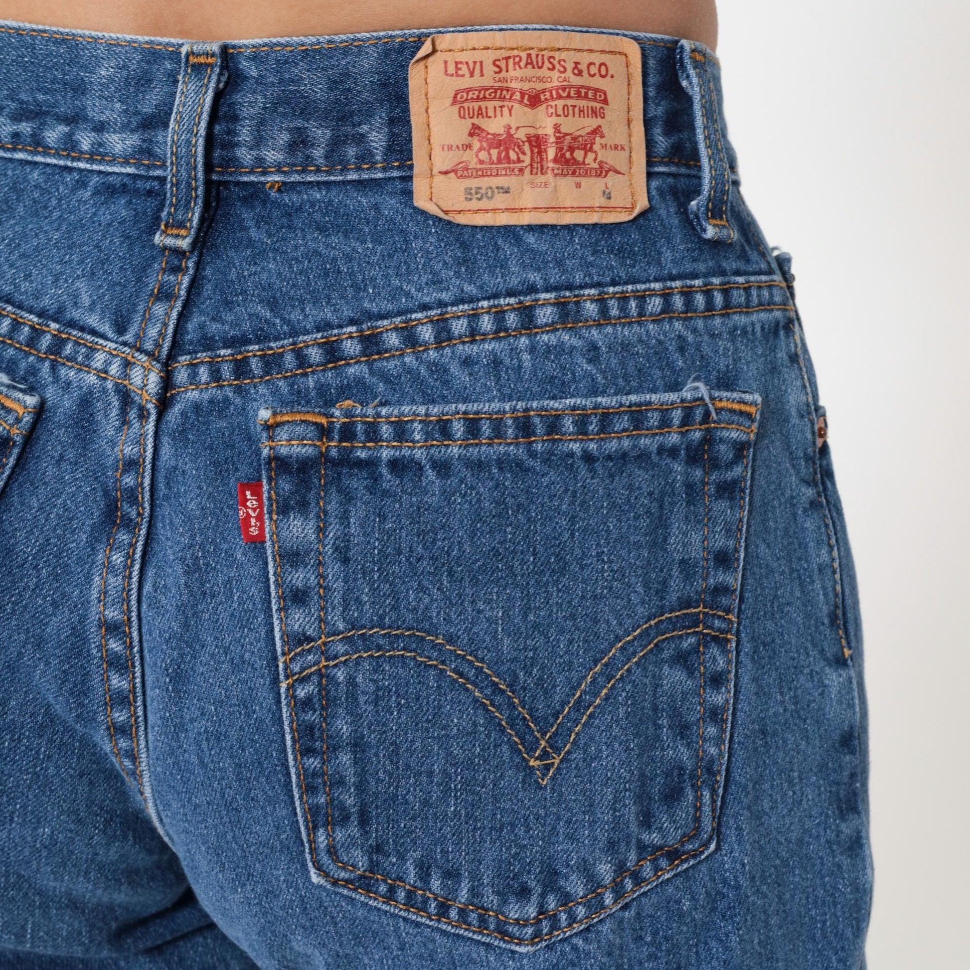 Y2K Levi's 550 Straight Leg High Rise Jeans Blue Denim Medium