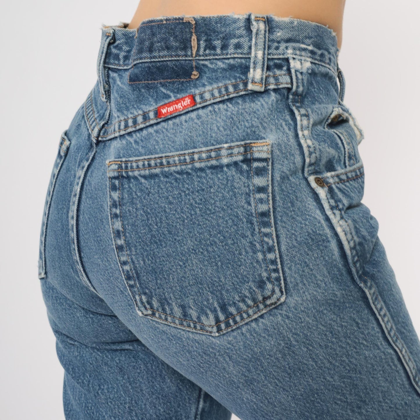 90s Wrangler Straight Leg High Rise Jeans Blue Denim Small 28