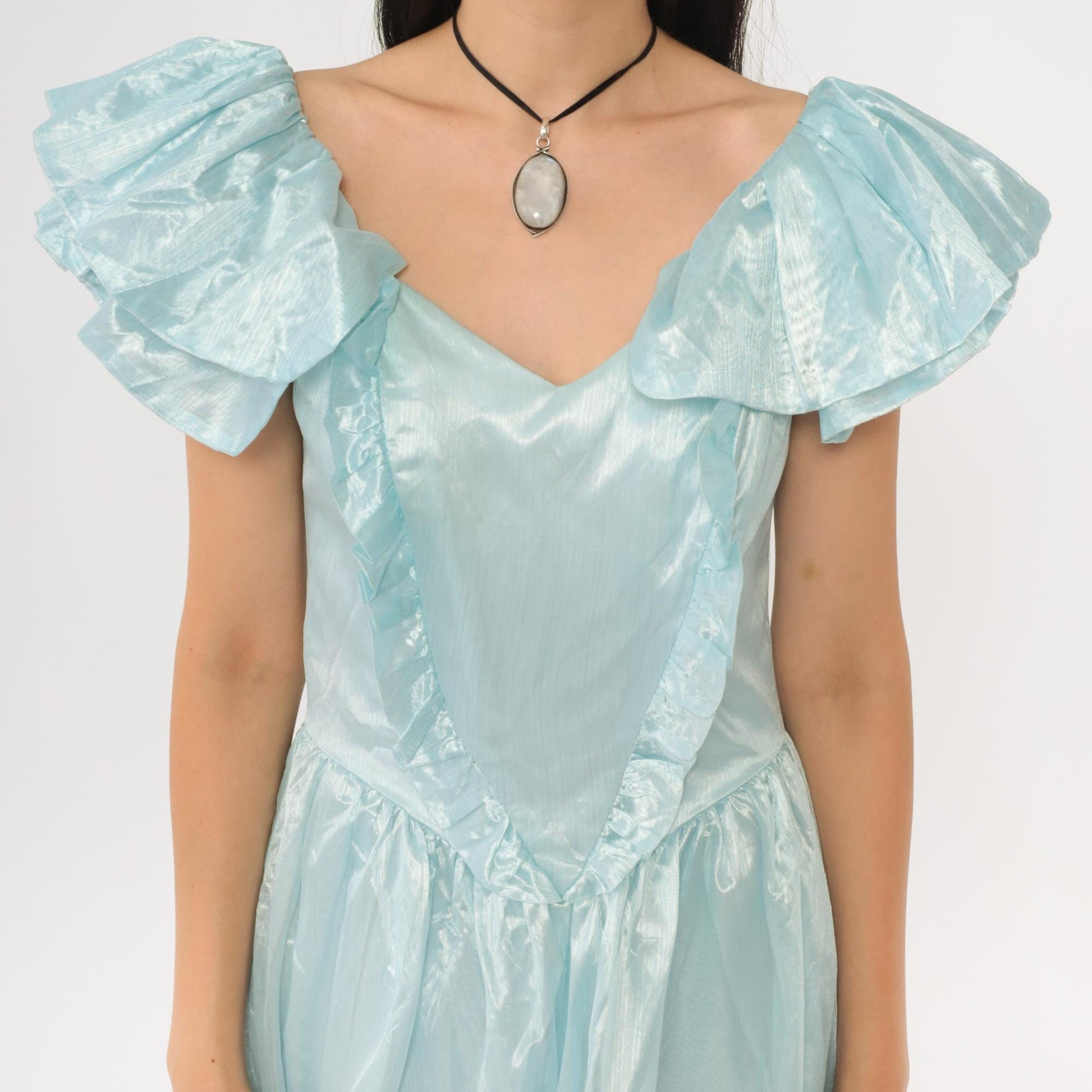 80s Blue Organza Midi Gown Sweetheart Neckline Flutter Sleeve Small