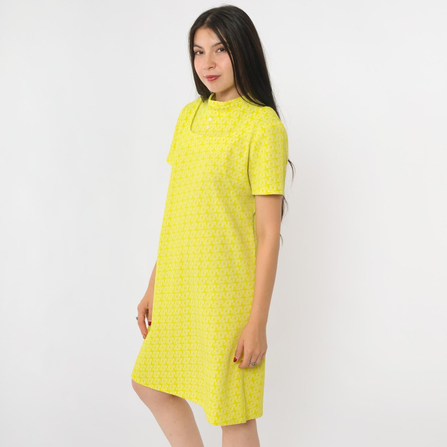60s Chartreuse Op Art Mini Shift Dress Geometric Print Short Sleeve Medium M