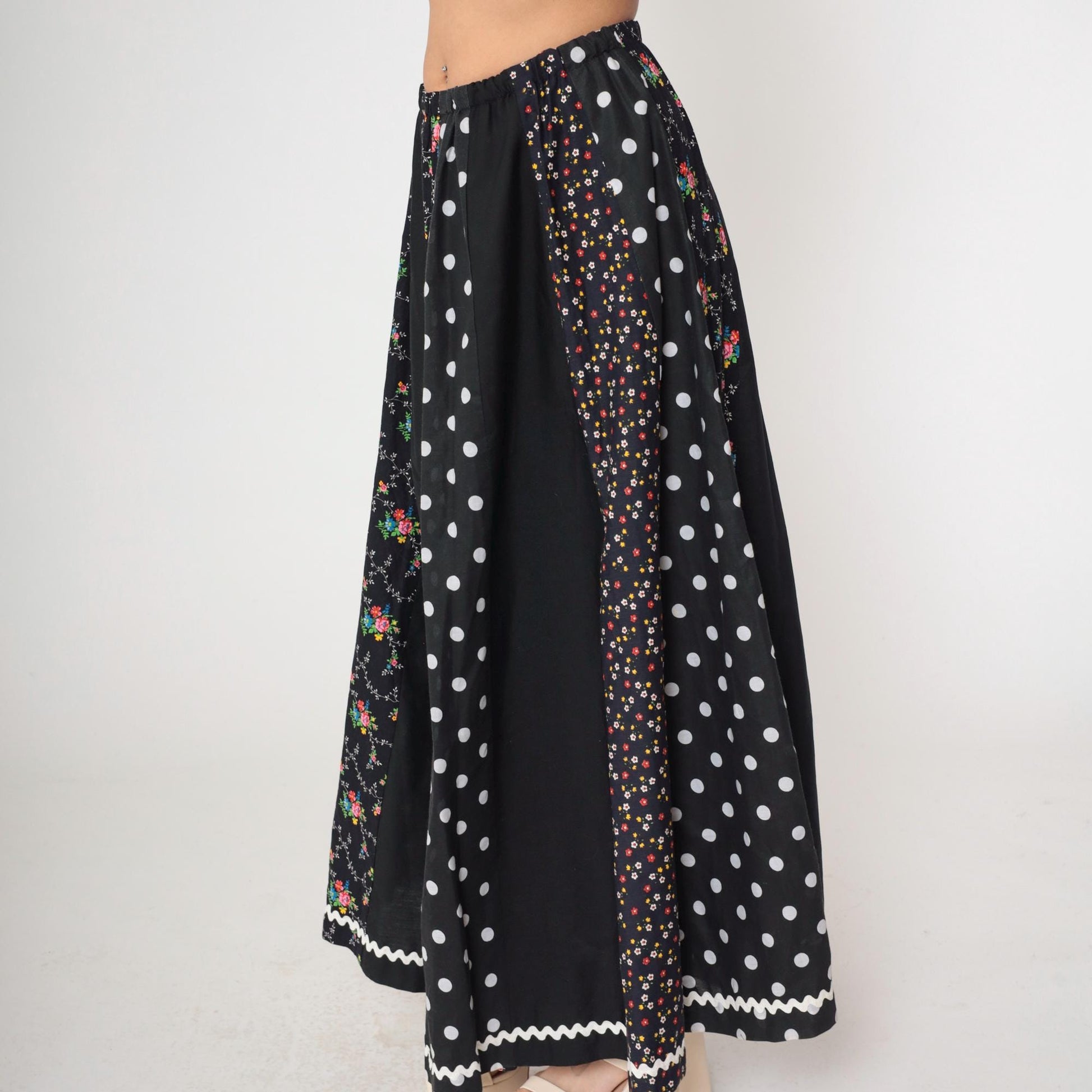 70s Carefree Fashions Floral Patchwork Maxi Skirt Black Ric-Rac High Waist Small Medium
