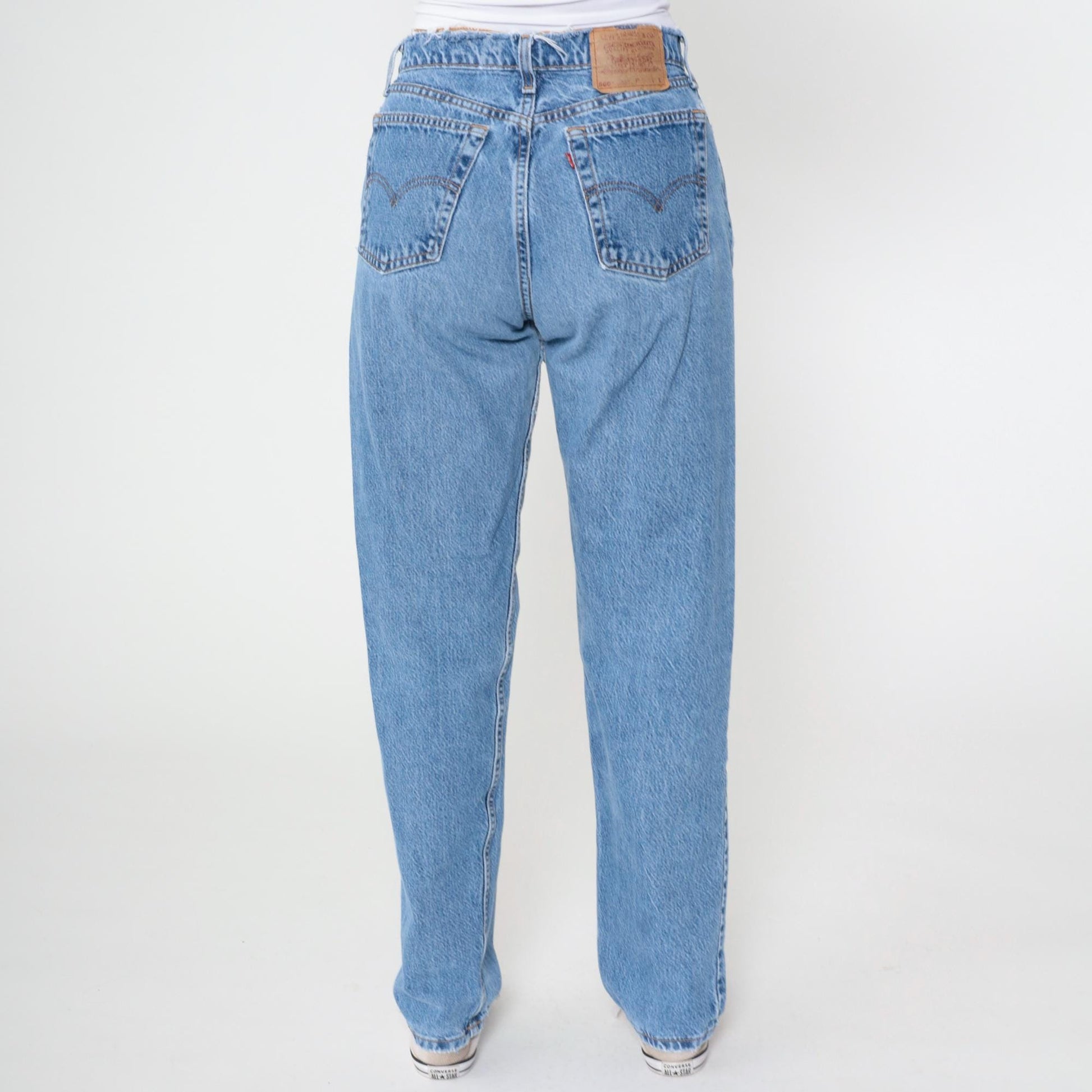 90s Levi's 560 High Waist Mom Jeans Blue Denim Tapered Leg Size 11