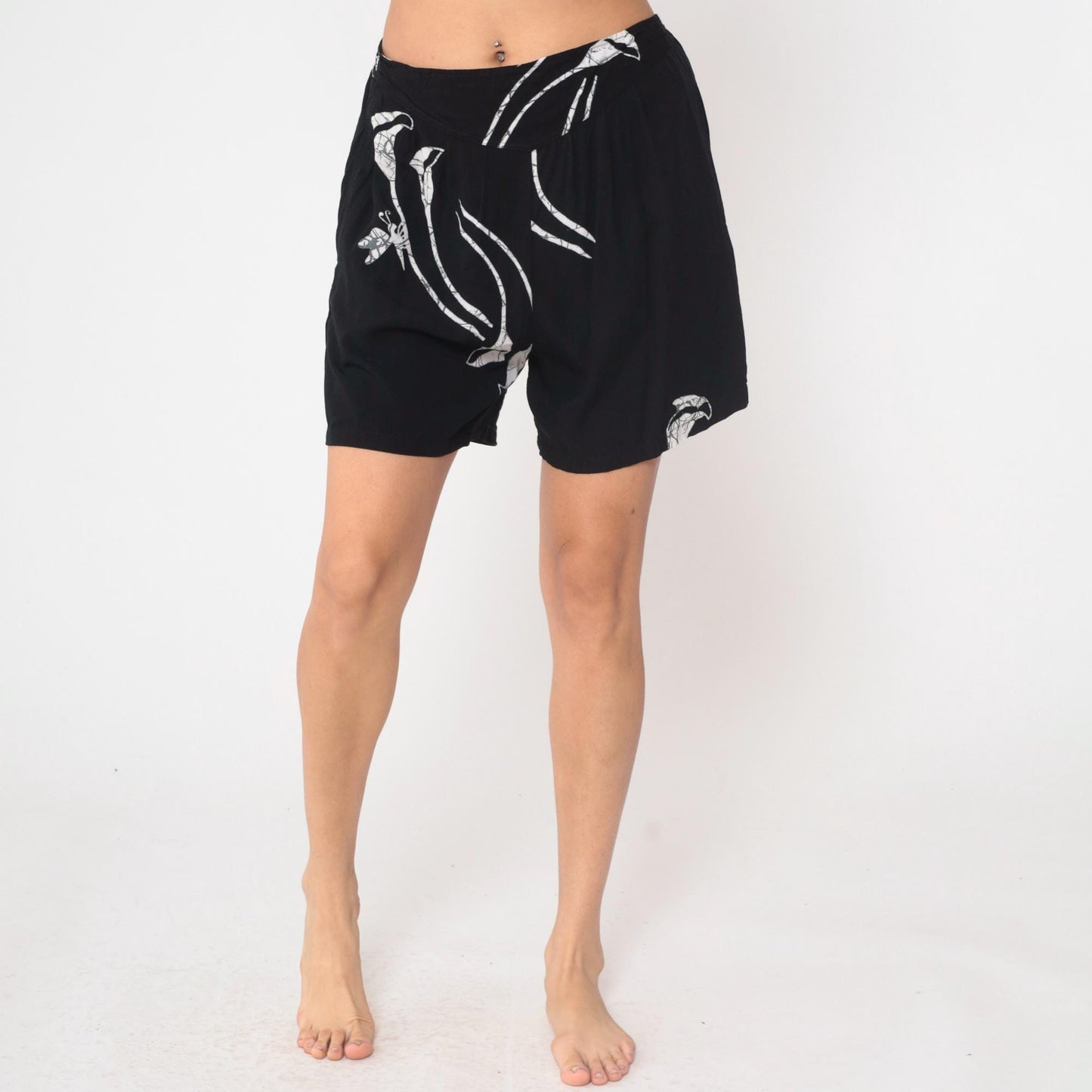 90s Tropical Tantrum Black Floral Rayon Shorts High Waist Large L