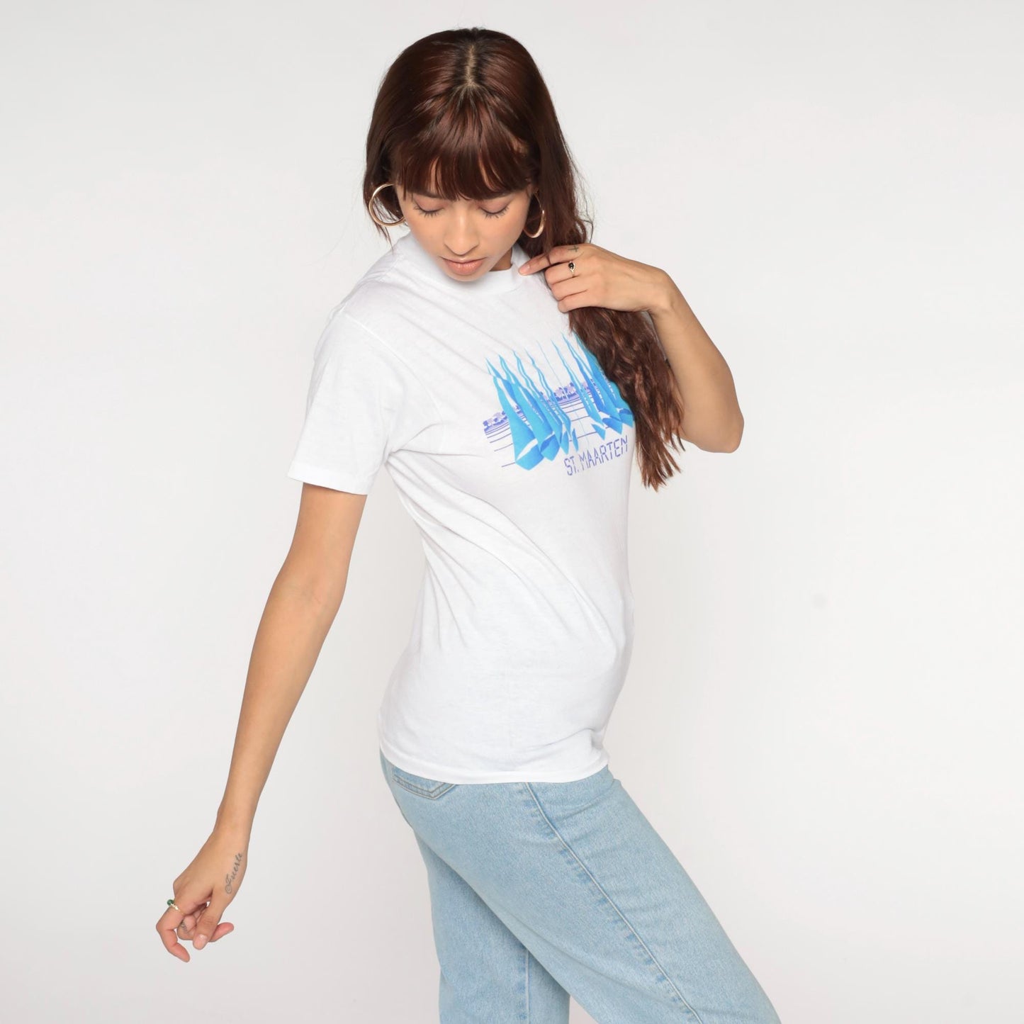 90s St Maarten Sailboat Graphic T-Shirt White Crewneck Small