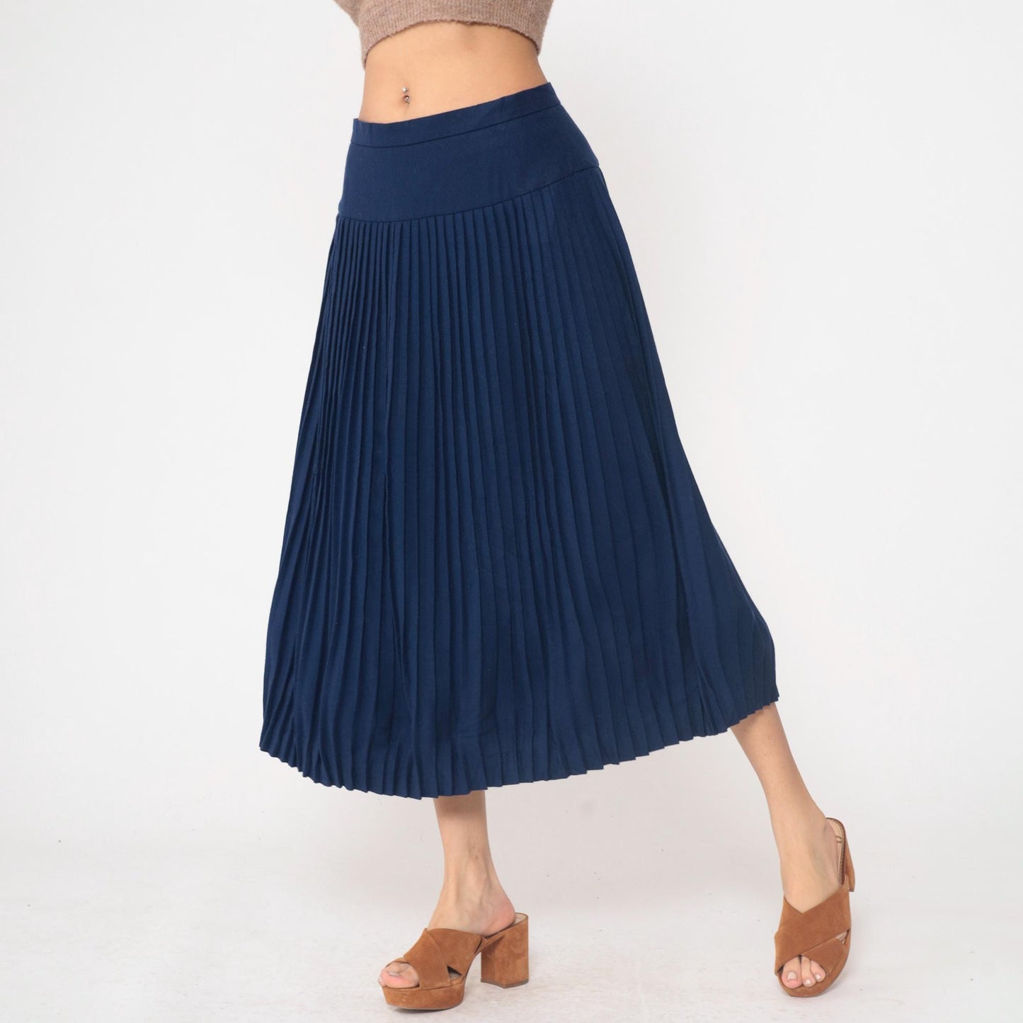 80s Saks Fifth Avenue Navy Wool Pleated Midi Skirt High Waisted Medium