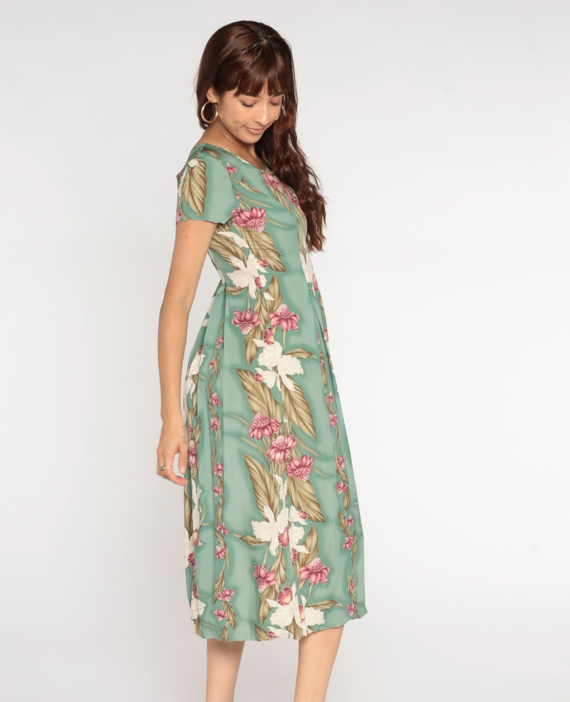90s Iolani Hawaiian Tropical Floral Midi Dress Green Short Sleeve Petite