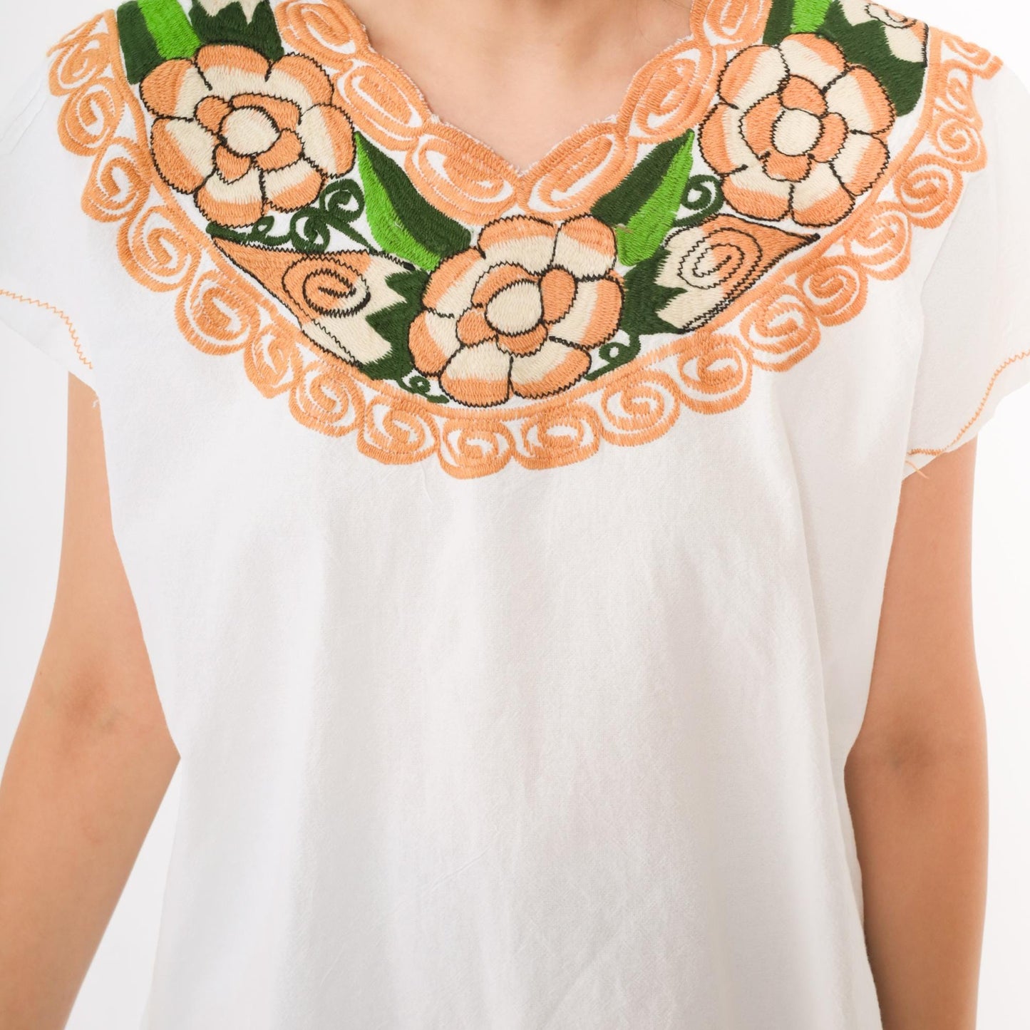 90s Mexican Embroidered Cotton Blouse White Floral Yoke Peasant Top Medium