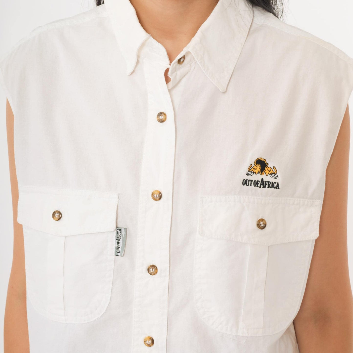 90s Out of Africa Safari Shirt White Sleeveless Button Up Embroidered Elephant Large