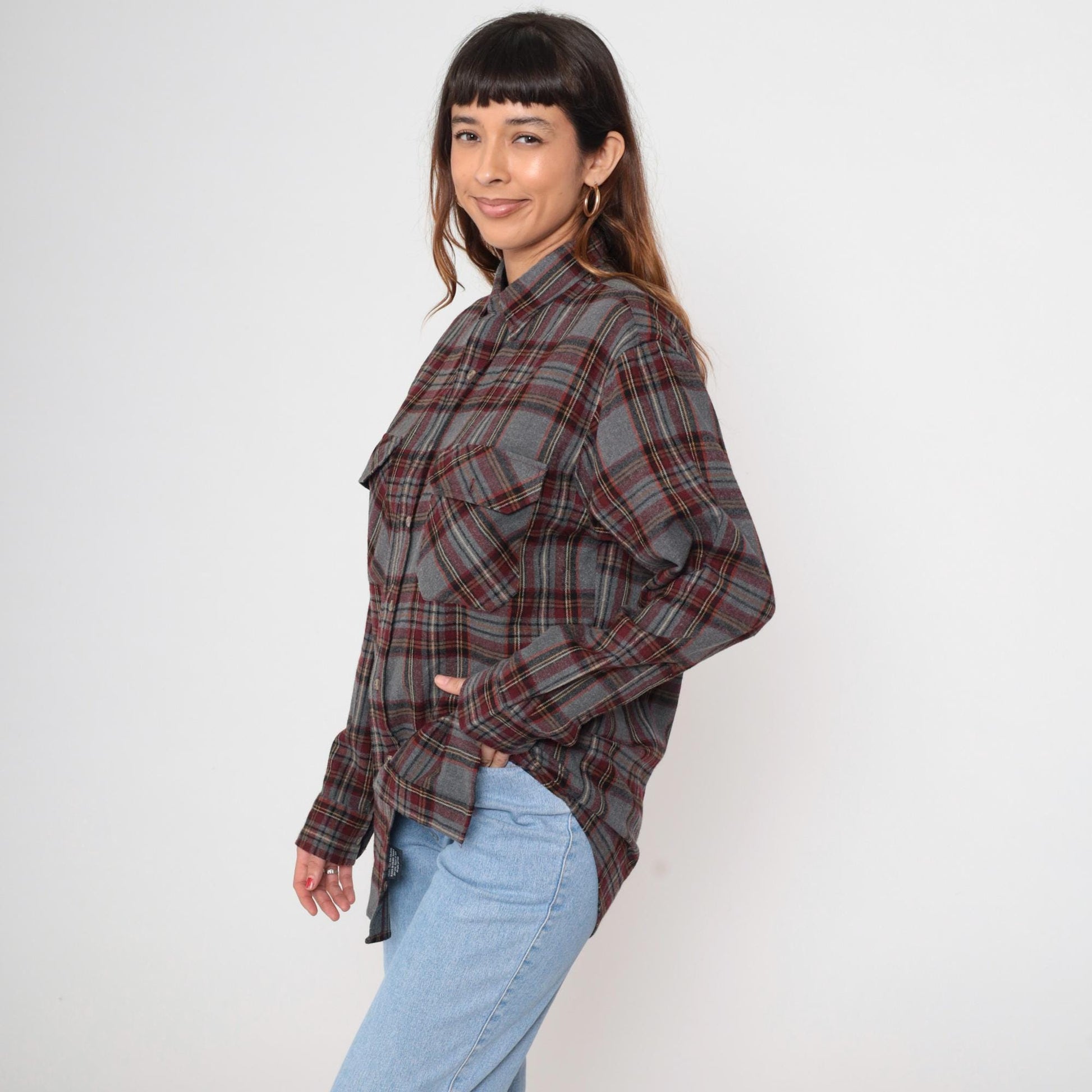 90s Outdoor Exchange Flannel Shirt Grey Red Plaid Button-Up Small S