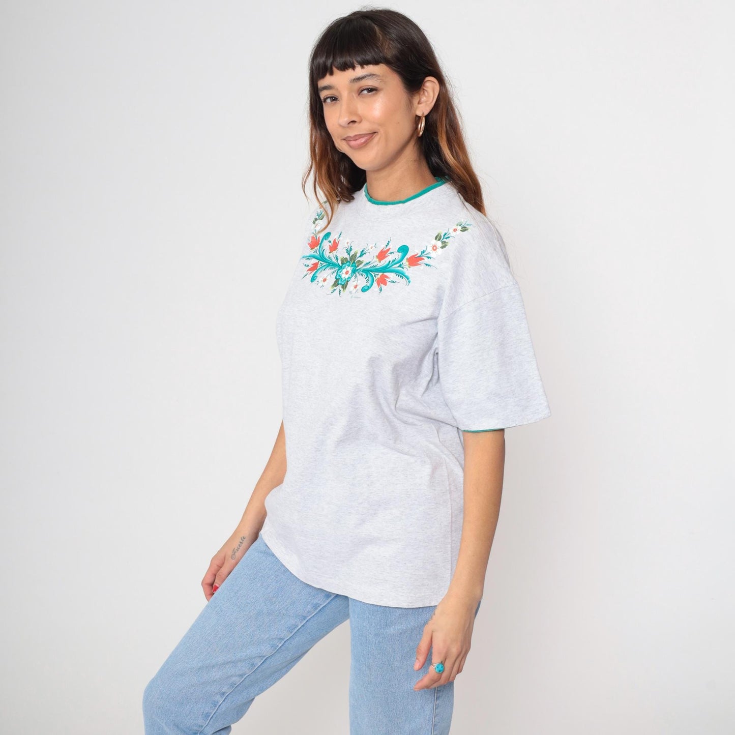 90s Floral Graphic T-Shirt Grey Cotton Folk Art Flowers Green Trim Large L