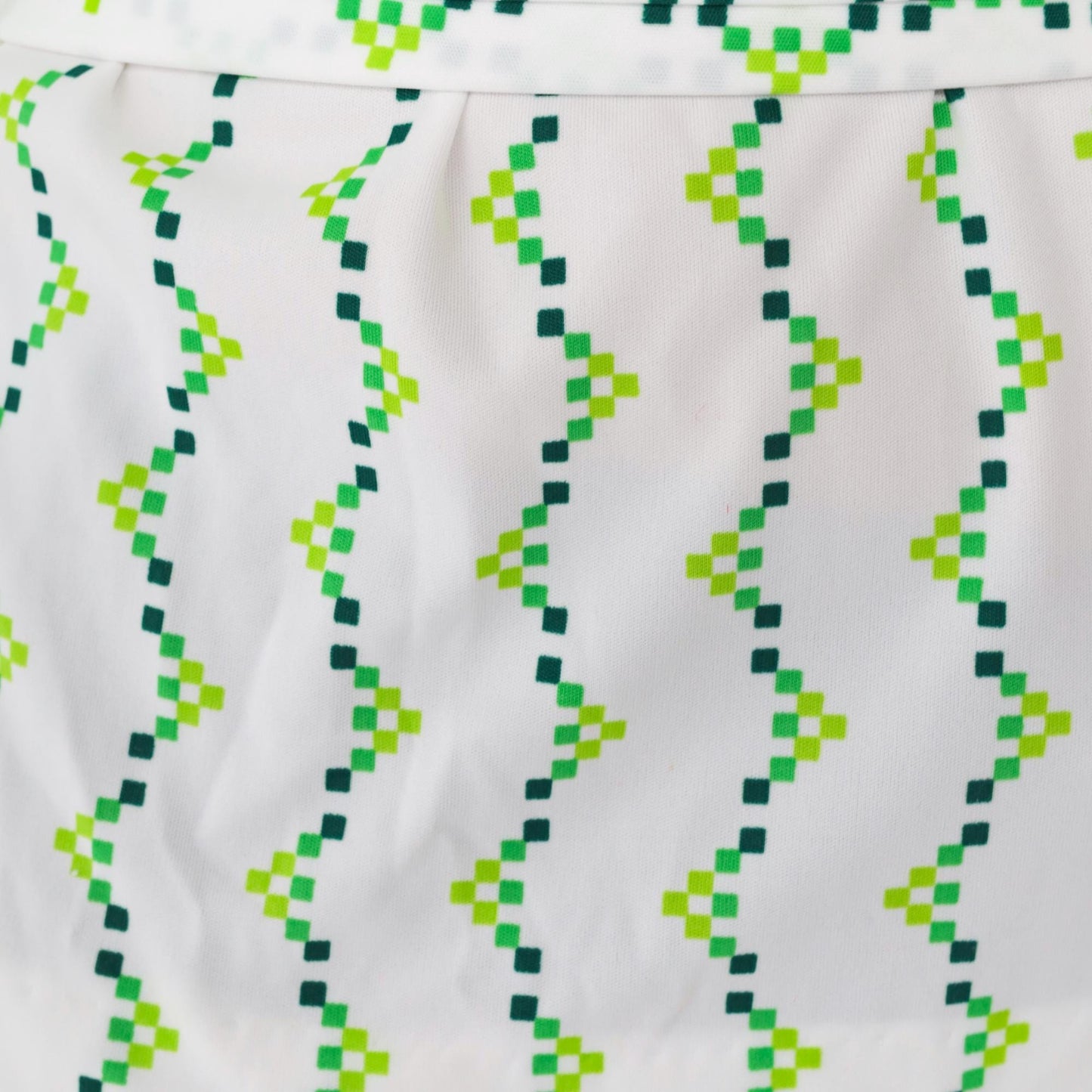 70s White Green Geometric Zigzag Blouse V Neck Wrap Tie Waist Small