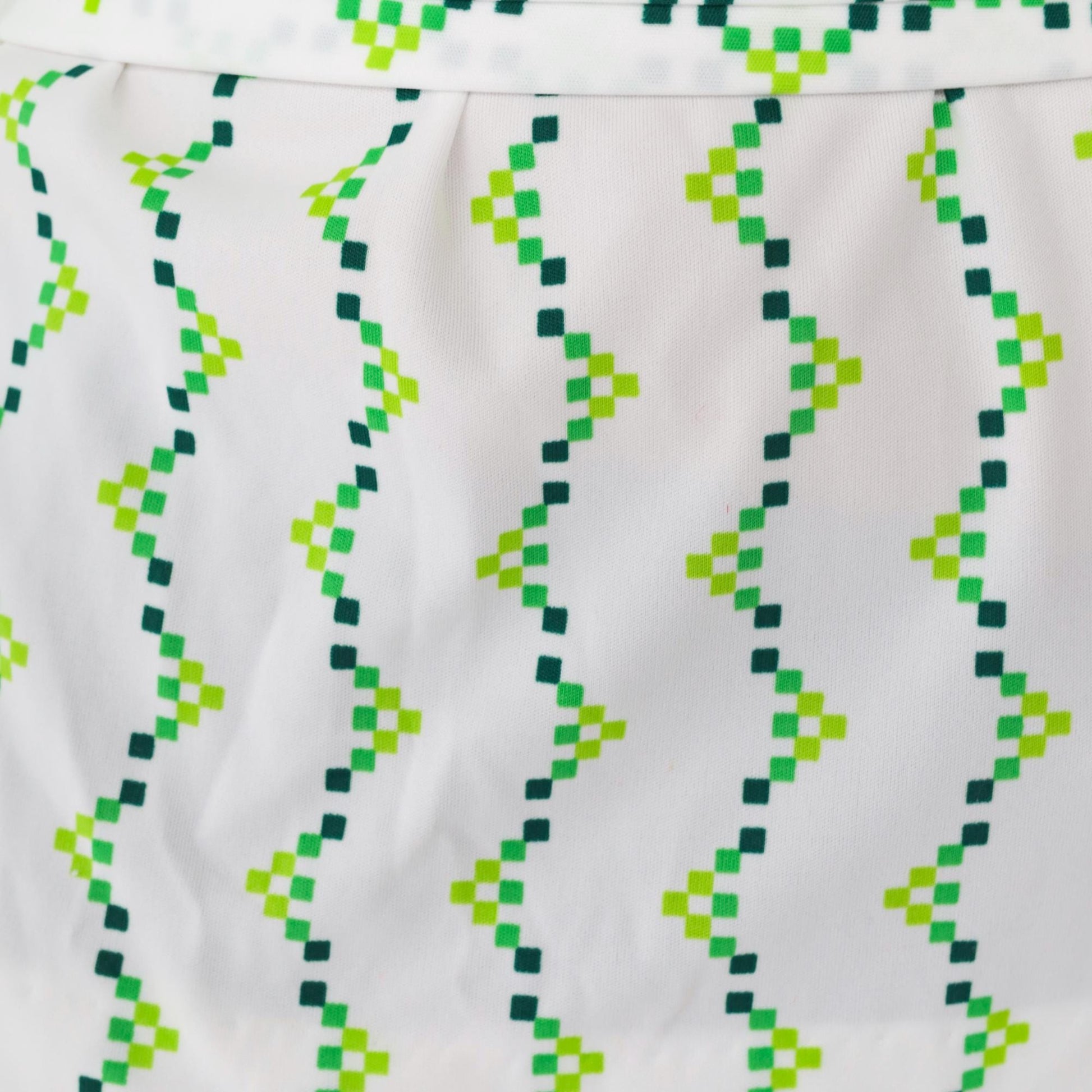 70s White Green Geometric Zigzag Blouse V Neck Wrap Tie Waist Small