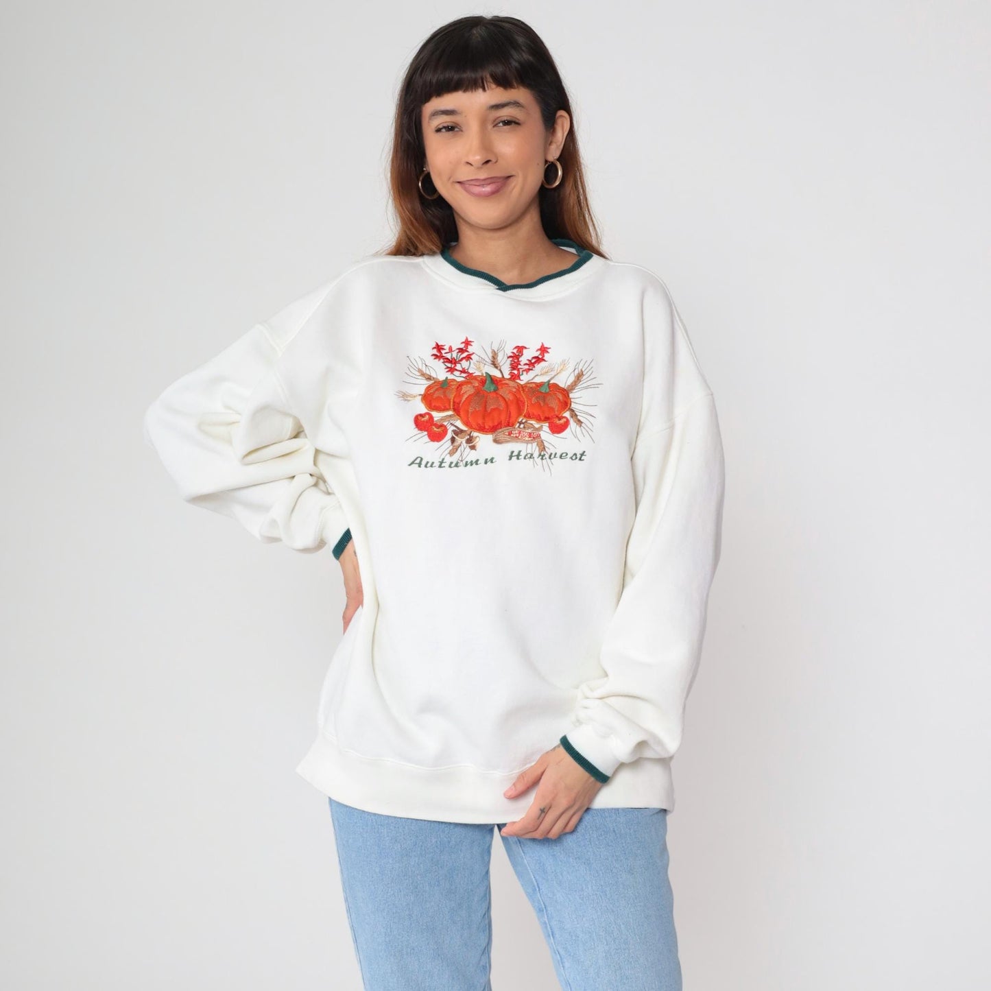 Y2K Autumn Harvest Pumpkin Sweatshirt White Green Trim Crewneck Extra Large XXL