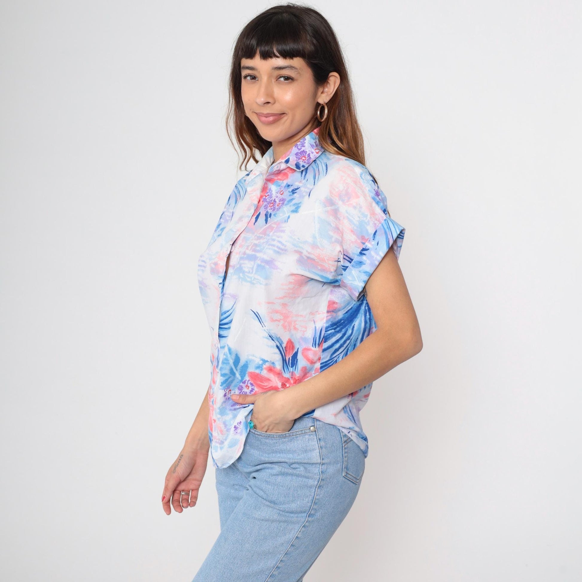 90s Watercolor Floral Button-Up Blouse Short Sleeve Collared Shirt Medium M