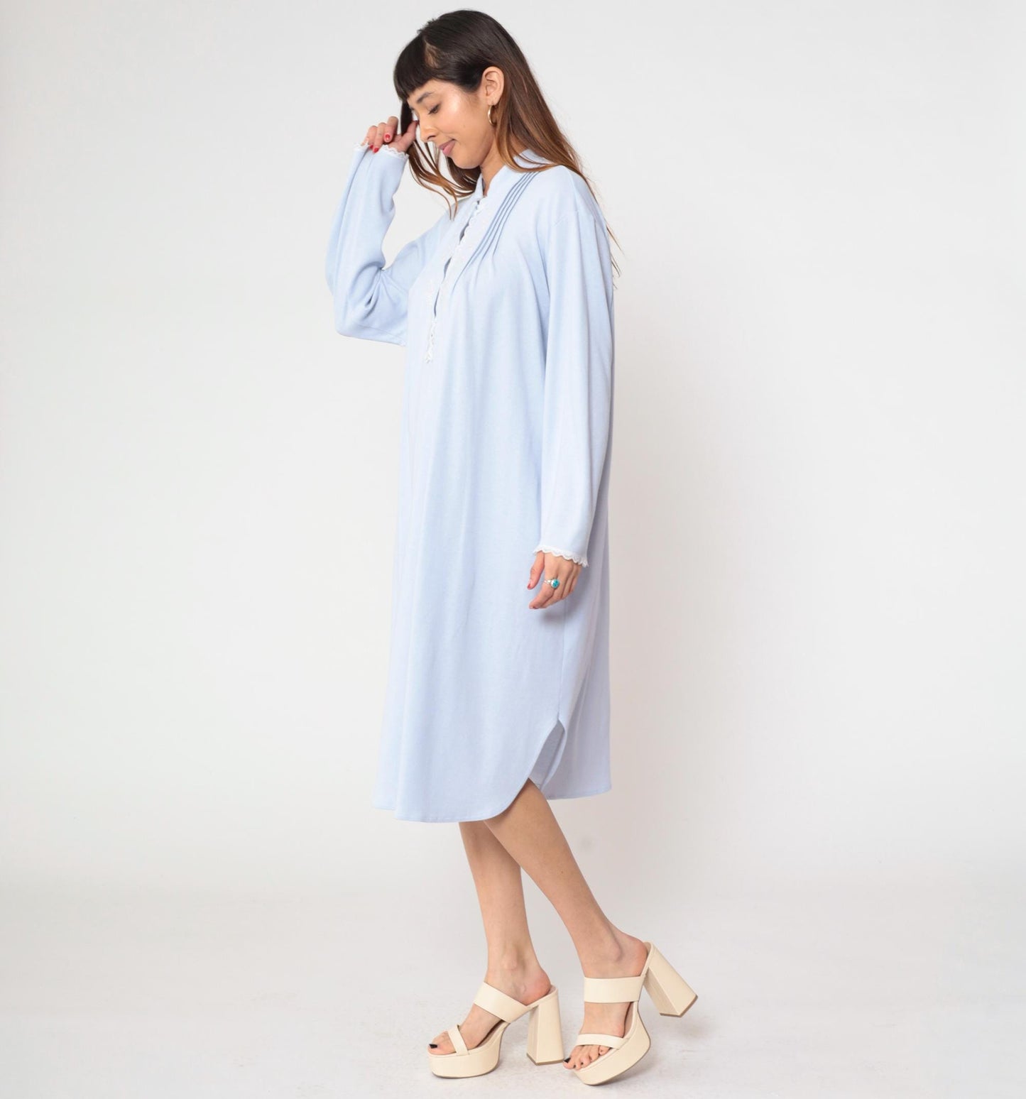 80s Vanity Fair Pastel Blue Nightgown Embroidered Floral Button Front Extra Large XL