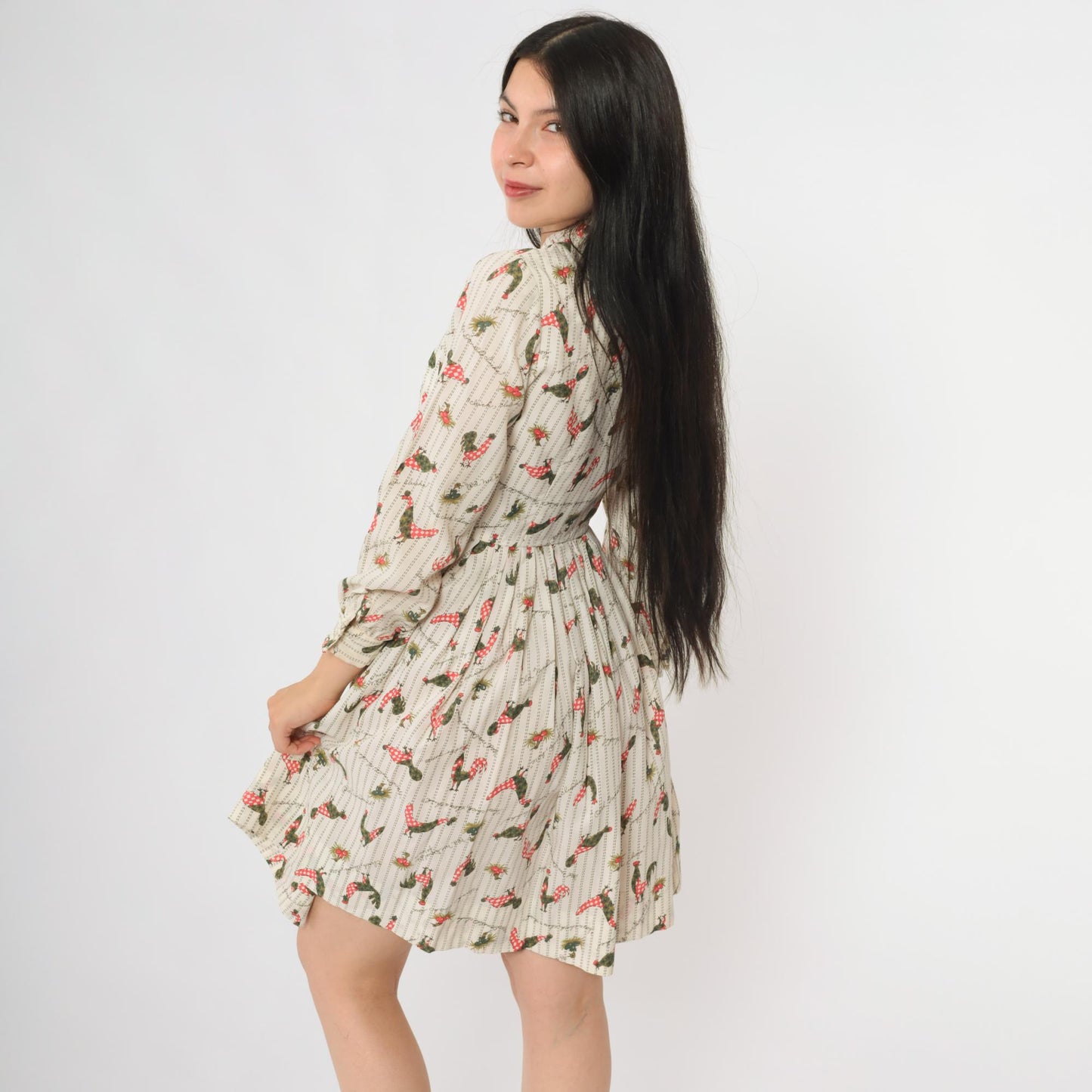 60s Rooster Print Cream Dress Peter Pan Collar Button Front Extra Small XS