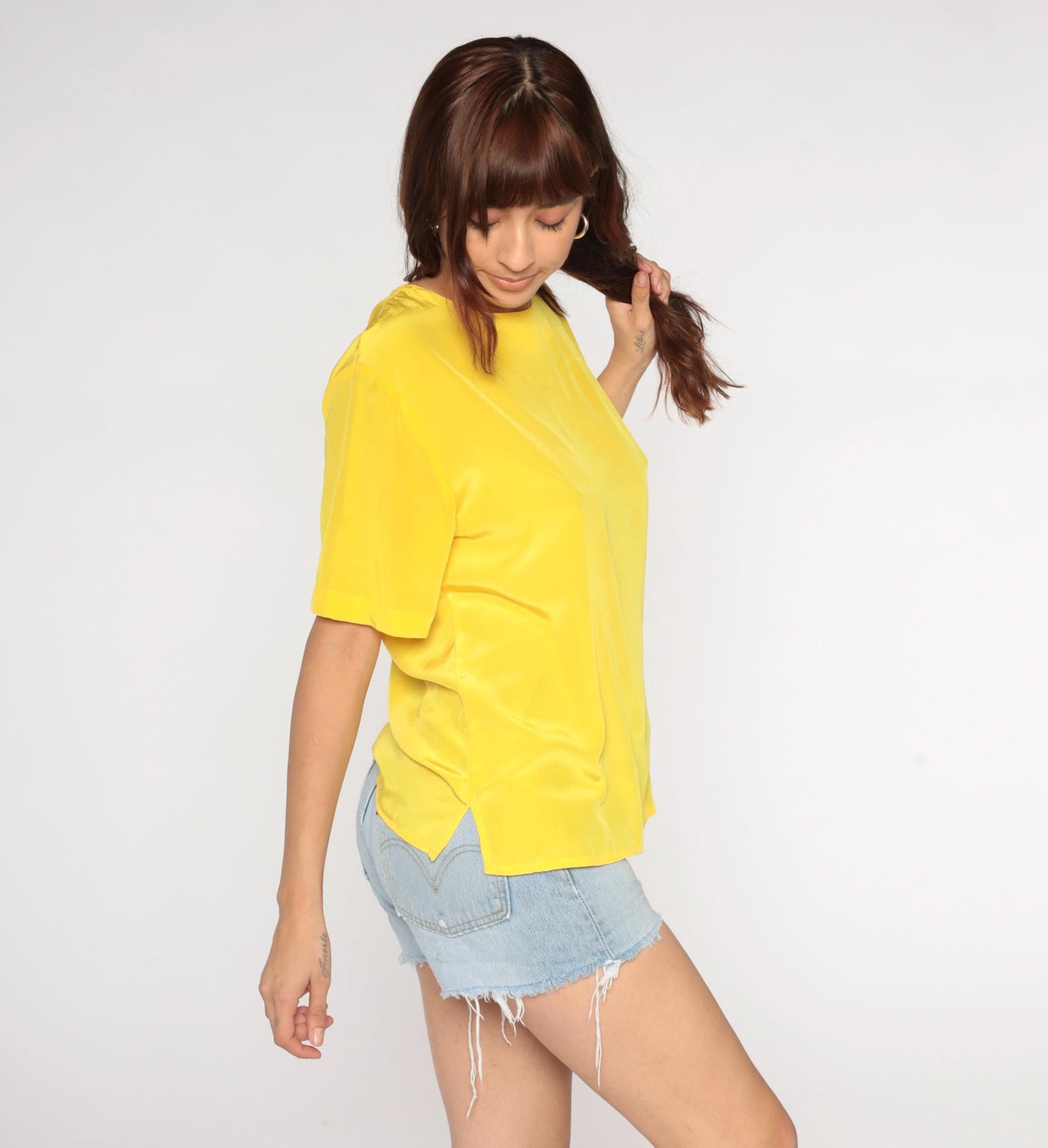 80s Yellow Short Sleeve Blouse Keyhole Back Button Medium