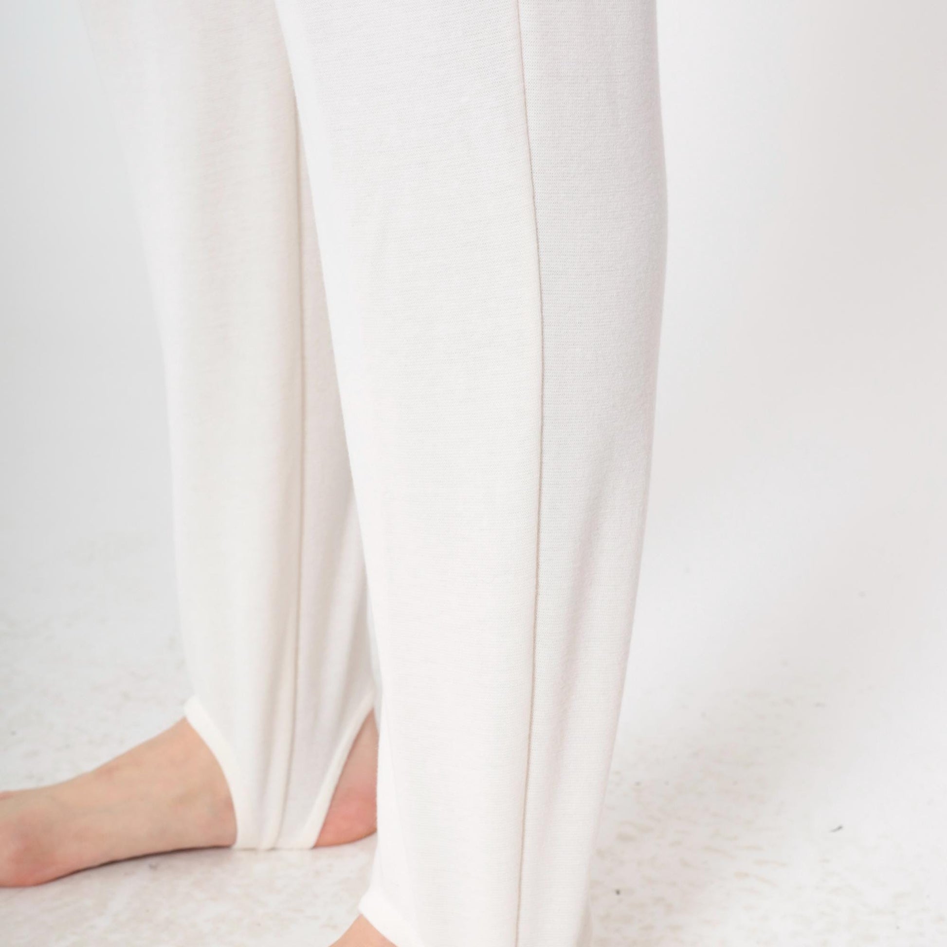 80s Cream Stirrup Pants High Waisted Tapered Trousers Medium M