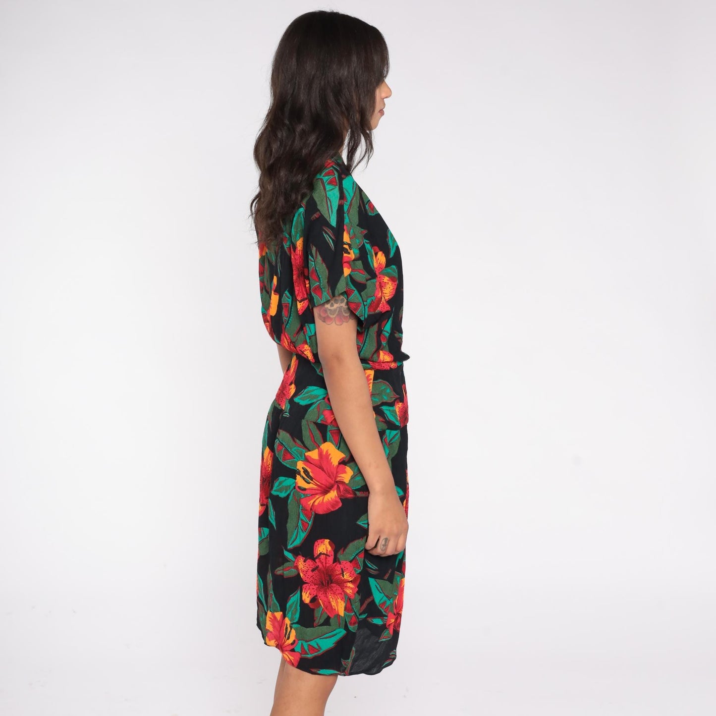 90s Casual Corner Tropical Floral Midi Wrap Dress Black Red Orange Green Medium