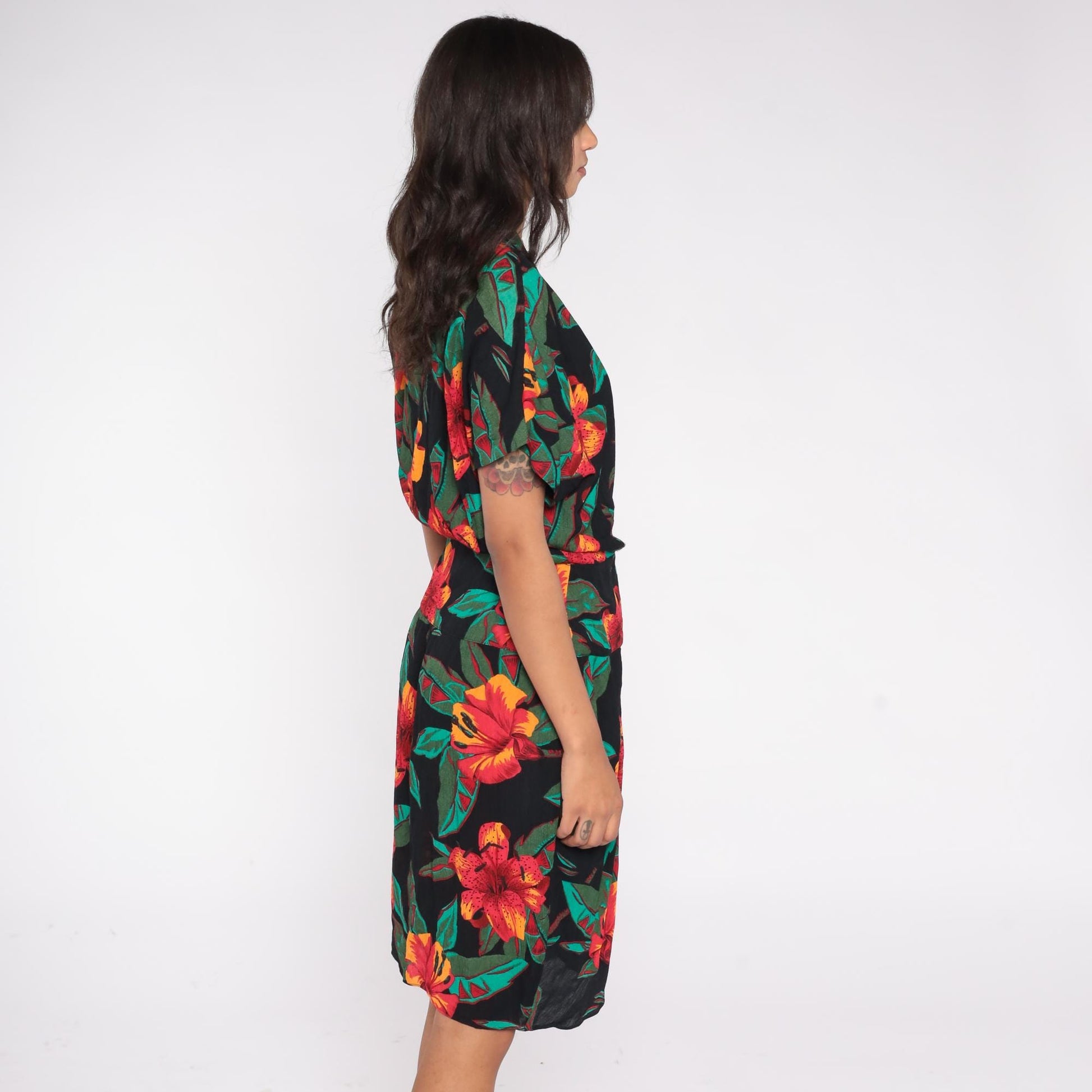 90s Casual Corner Tropical Floral Midi Wrap Dress Black Red Orange Green Medium